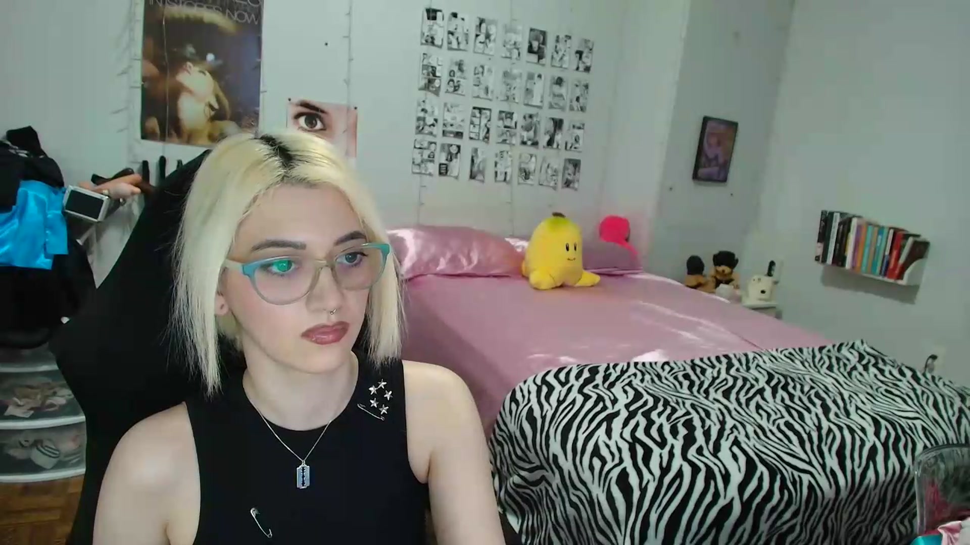 Gallery image thumbnail from AnnaTame's myfreecams stream on, 07/02/2026, 06:10 image 10 of 20