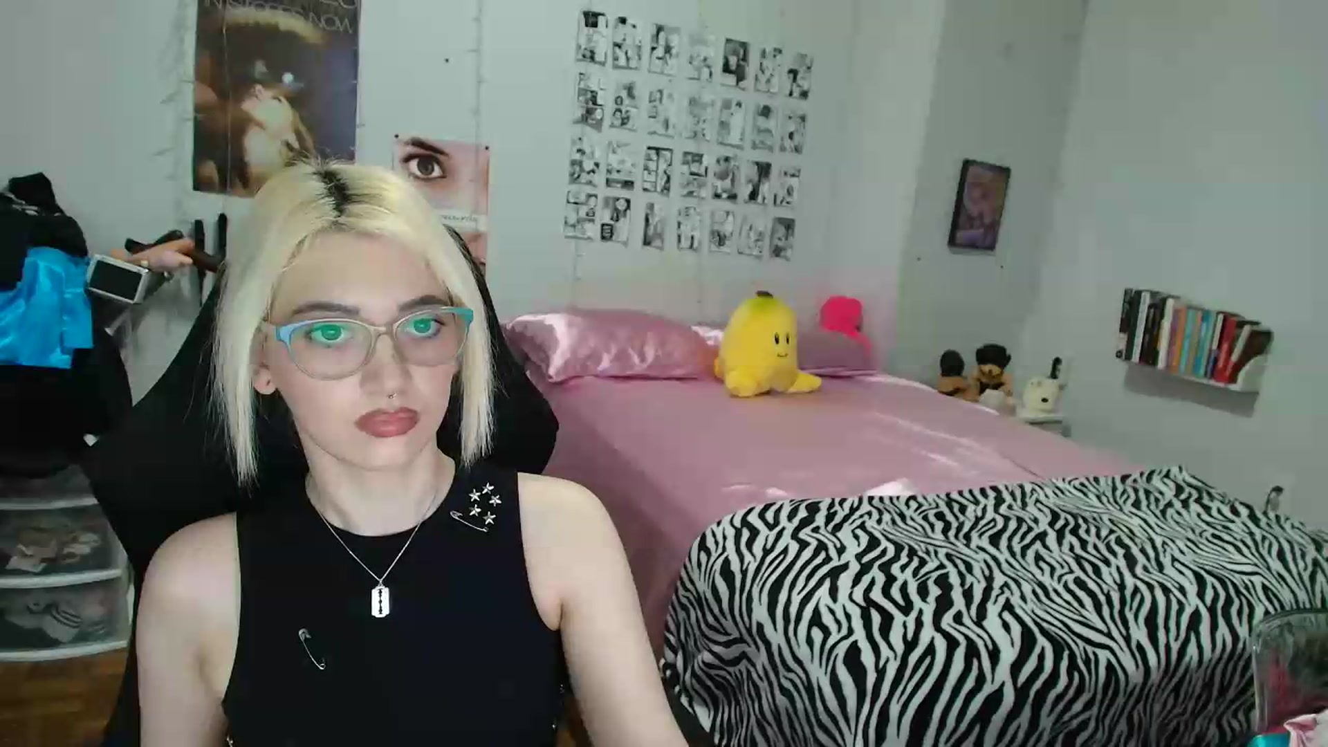 Gallery image thumbnail from AnnaTame's myfreecams stream on, 07/02/2026, 06:31 image 16 of 20