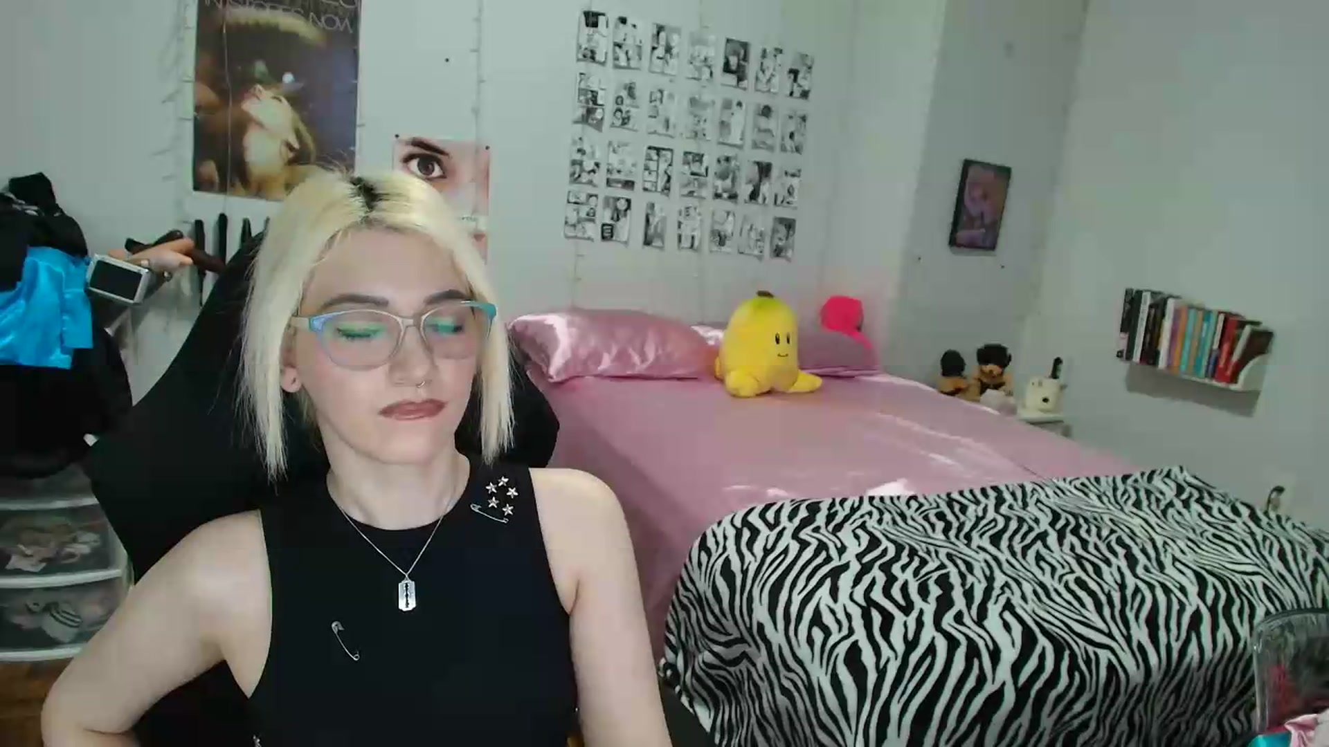 Gallery image thumbnail from AnnaTame's myfreecams stream on, 07/02/2026, 06:31 image 17 of 20