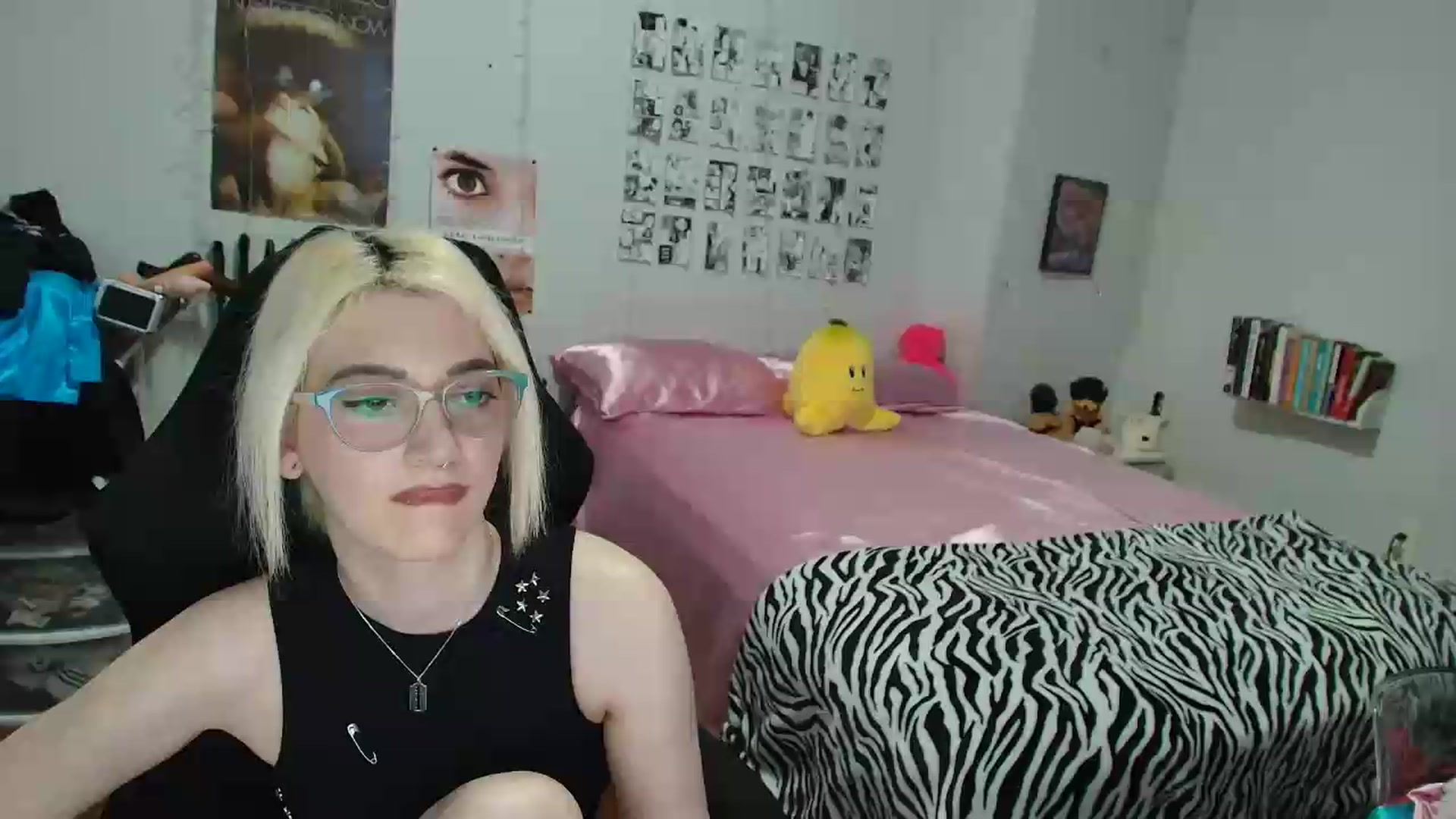 Gallery image thumbnail from AnnaTame's myfreecams stream on, 07/02/2026, 06:31 image 10 of 20