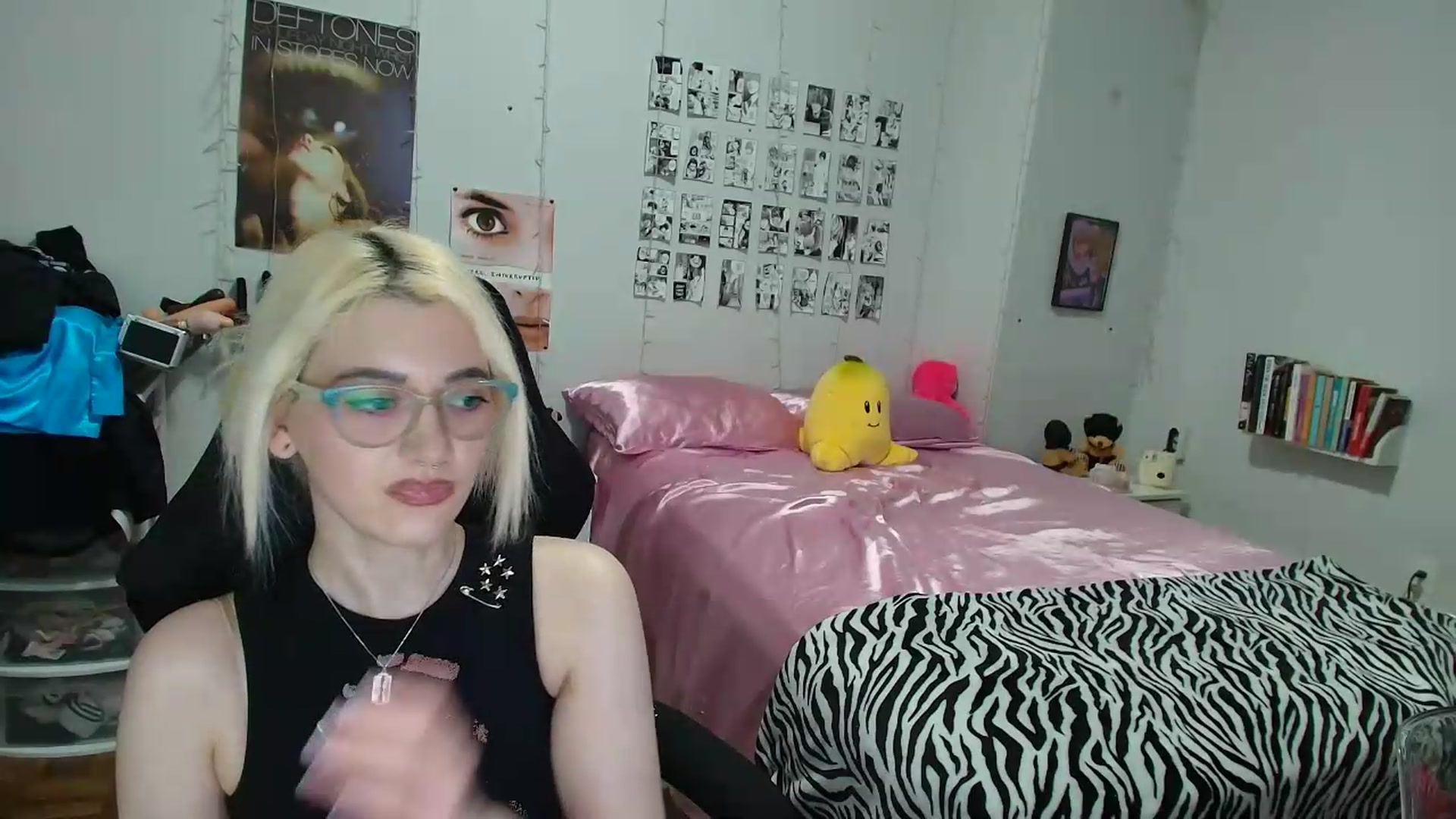 Gallery image thumbnail from AnnaTame's myfreecams stream on, 07/02/2026, 09:51 image 13 of 20