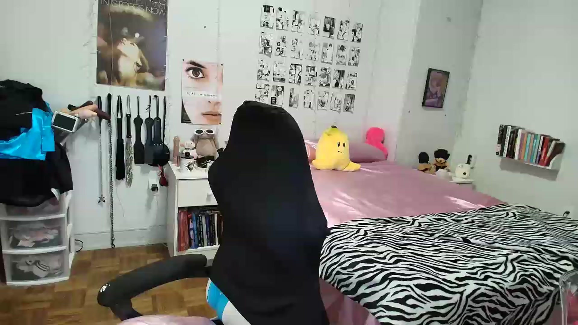 Gallery image thumbnail from AnnaTame's myfreecams stream on, 07/03/2026, 04:23 image 1 of 20