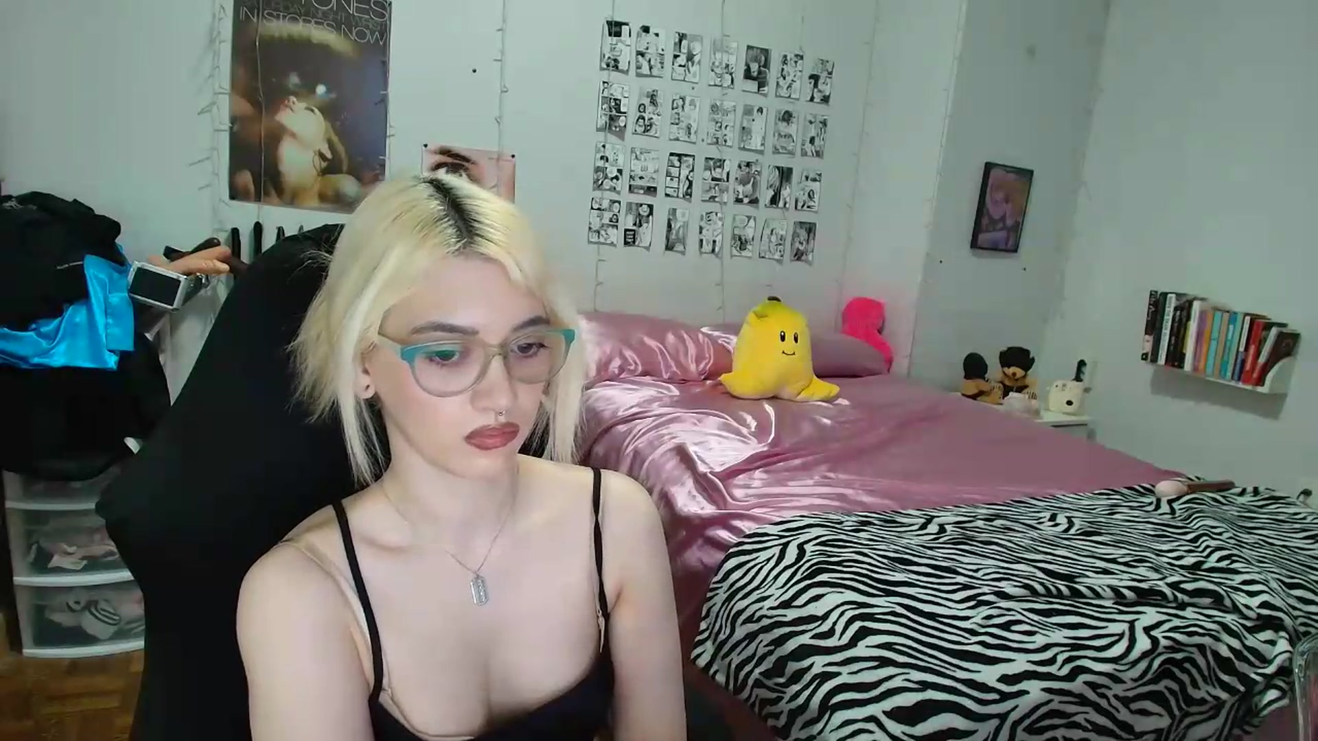 Gallery image thumbnail from AnnaTame's myfreecams stream on, 07/03/2026, 05:14 image 7 of 20