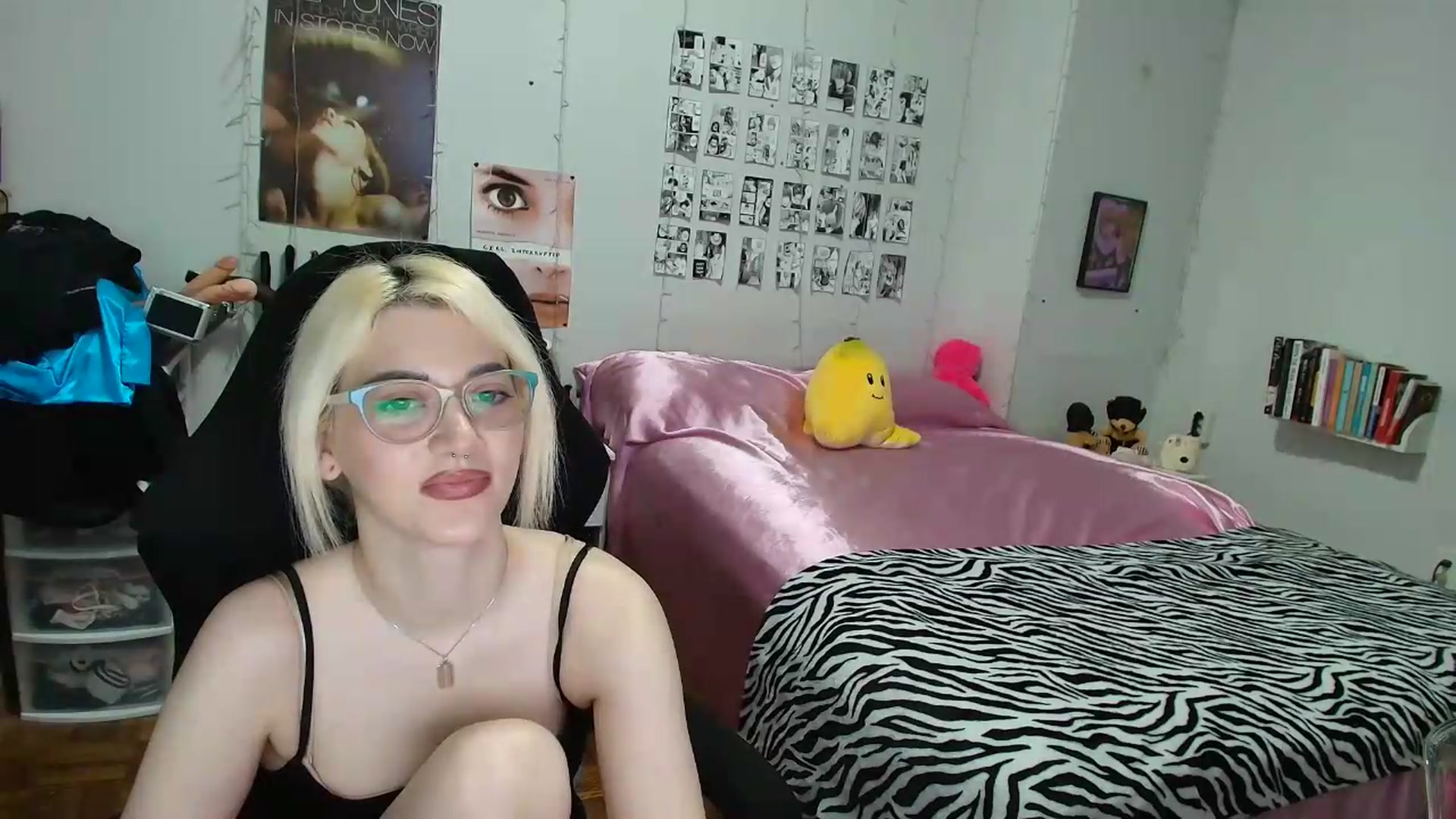 Gallery image thumbnail from AnnaTame's myfreecams stream on, 07/03/2026, 10:05 image 8 of 20