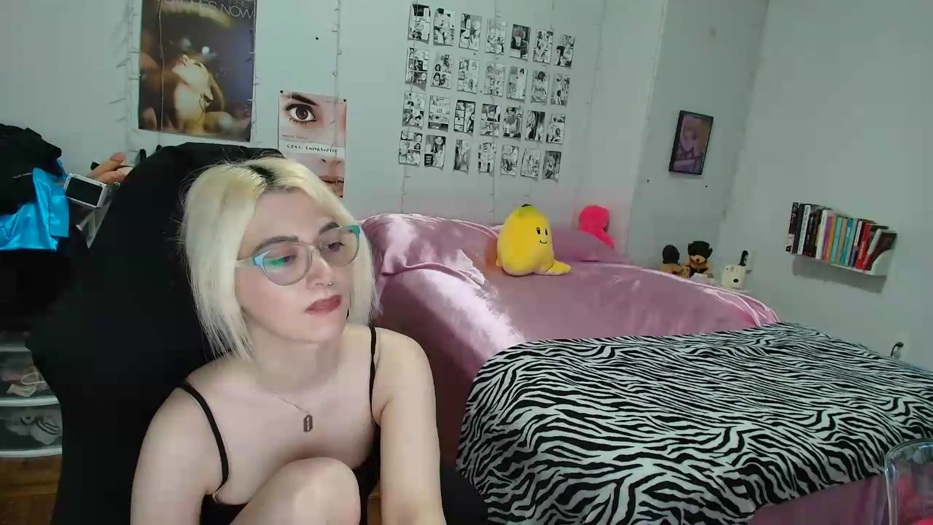 Gallery image thumbnail from AnnaTame's myfreecams stream on, 07/03/2026, 10:30 image 6 of 20