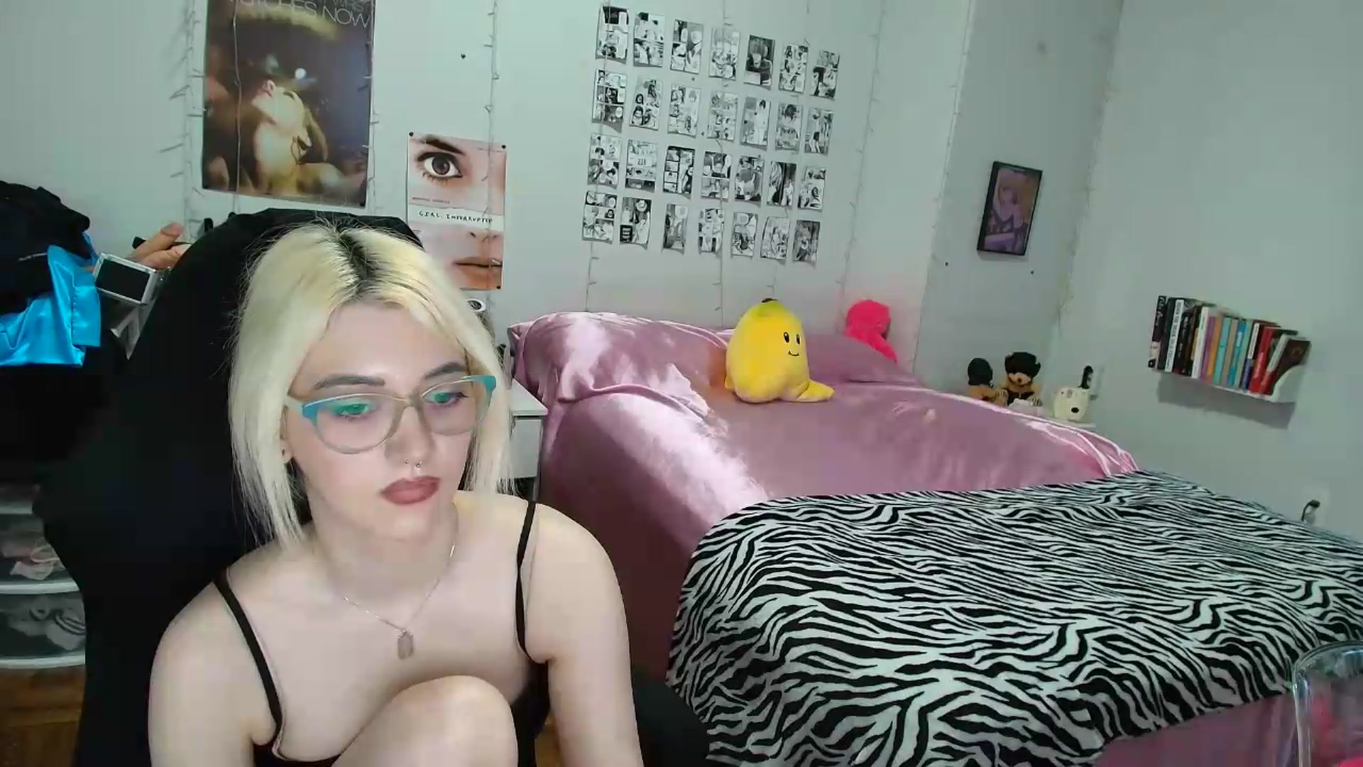 Gallery image thumbnail from AnnaTame's myfreecams stream on, 07/03/2026, 10:30 image 8 of 20