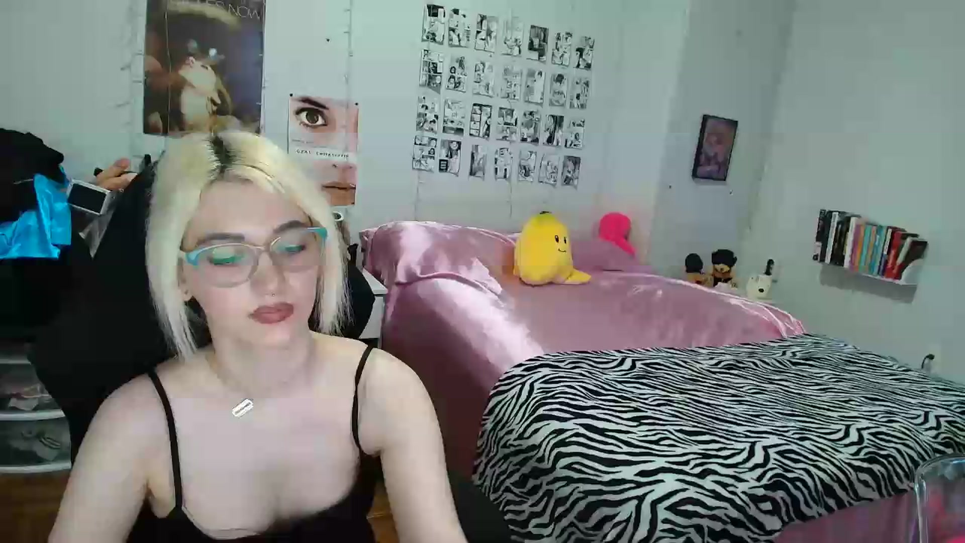 Gallery image thumbnail from AnnaTame's myfreecams stream on, 07/03/2026, 10:30 image 18 of 20