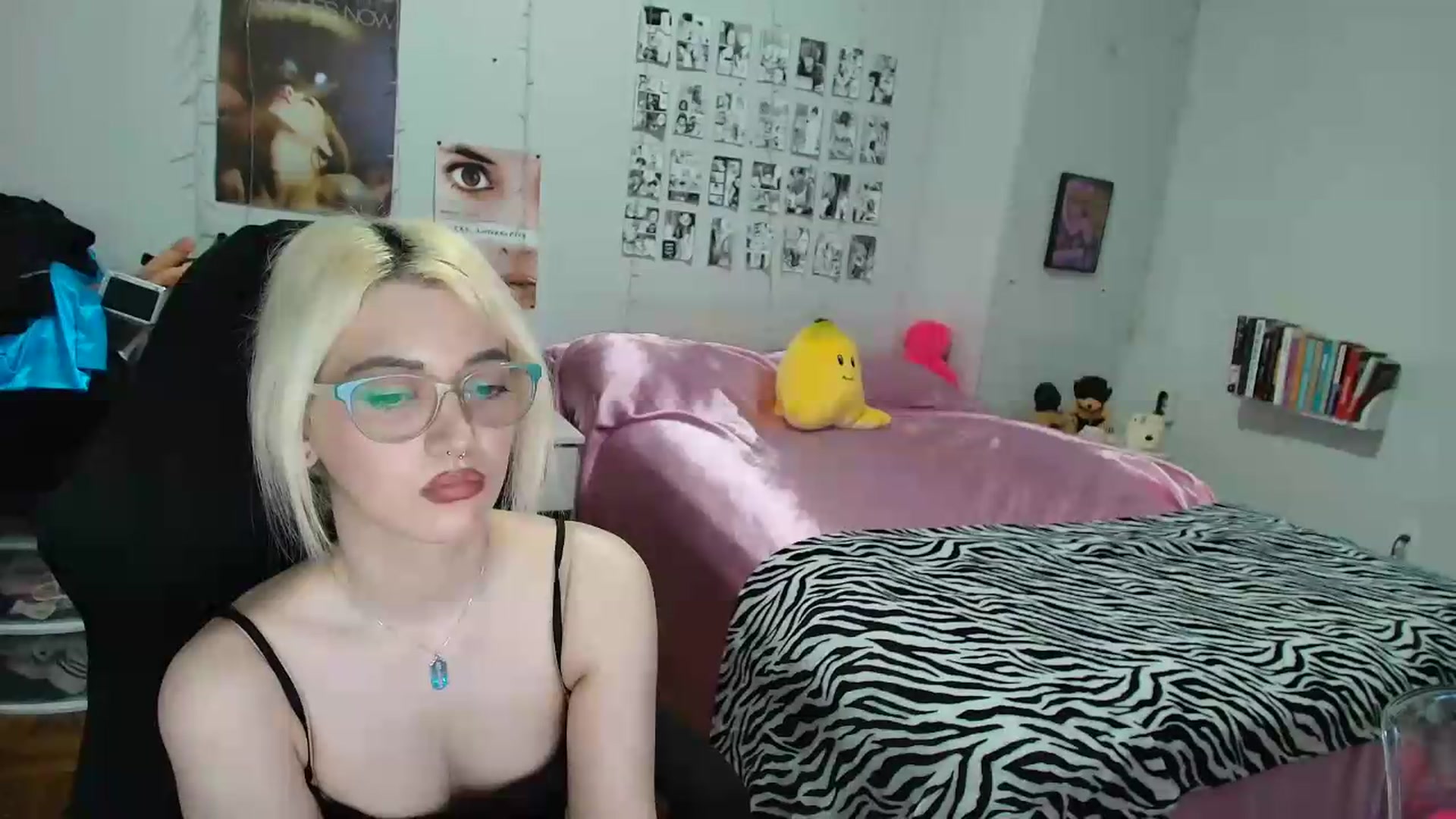 Gallery image thumbnail from AnnaTame's myfreecams stream on, 07/03/2026, 10:30 image 4 of 20