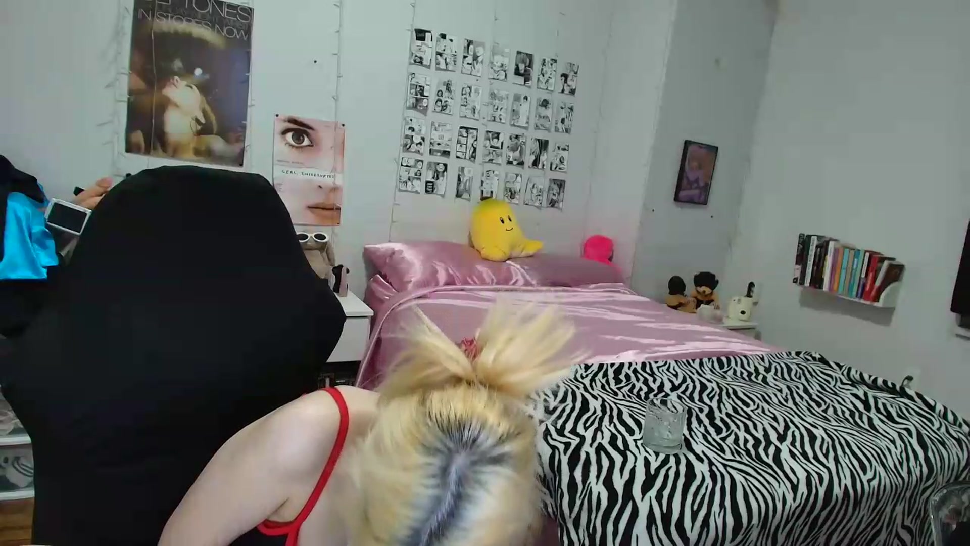 Gallery image thumbnail from AnnaTame's myfreecams stream on, 07/05/2026, 05:22 image 17 of 20
