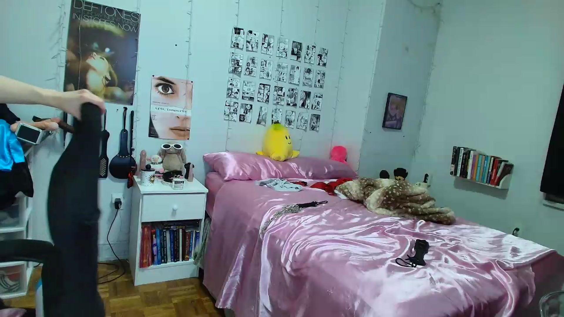 Gallery image thumbnail from AnnaTame's myfreecams stream on, 07/06/2026, 07:30 image 11 of 20