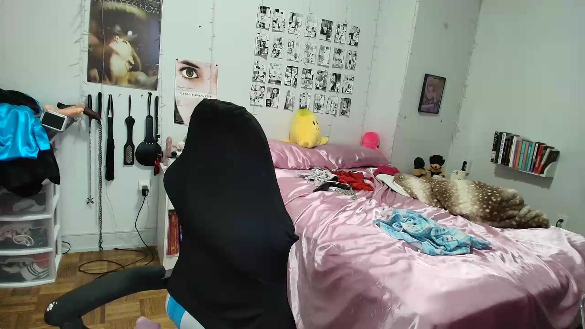 Gallery image thumbnail from AnnaTame's myfreecams stream on, 07/06/2026, 08:42 image 3 of 20