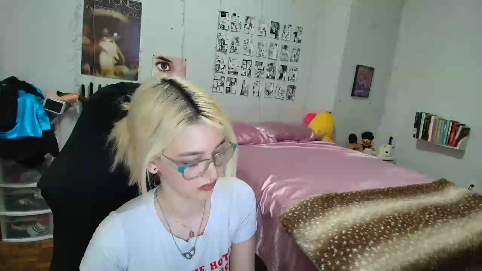 Gallery image thumbnail from AnnaTame's myfreecams stream on, 07/07/2026, 06:24 image 15 of 20