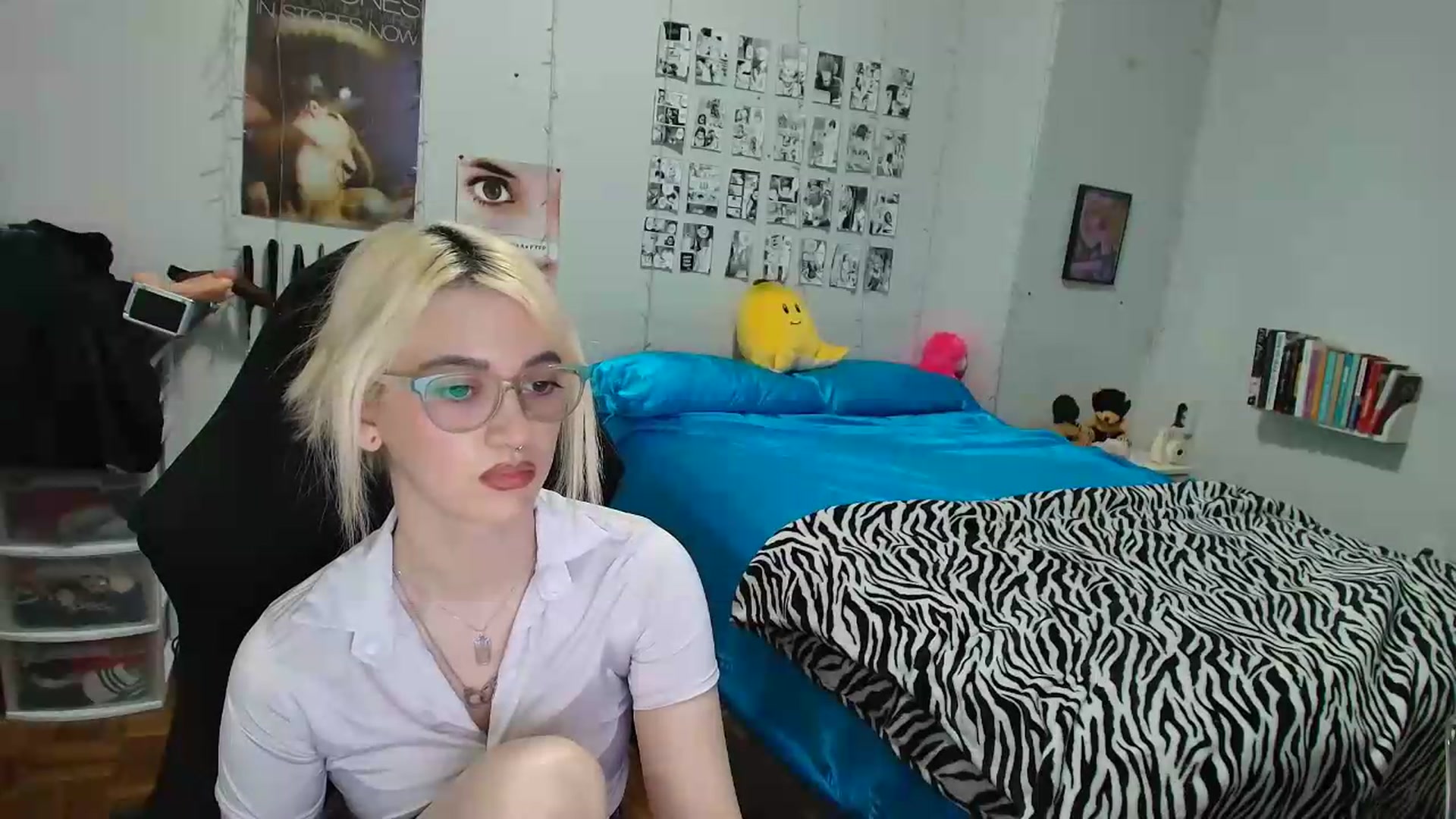 Gallery image thumbnail from AnnaTame's myfreecams stream on, 07/08/2026, 05:17 image 17 of 20