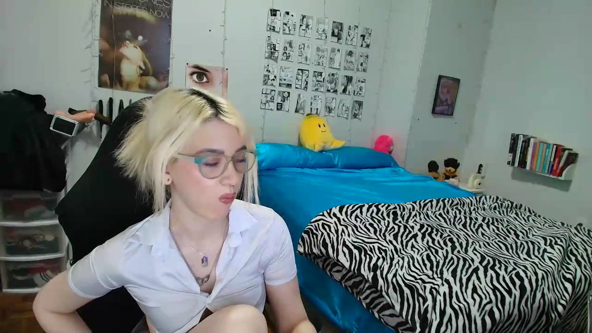 Gallery image thumbnail from AnnaTame's myfreecams stream on, 07/08/2026, 05:17 image 10 of 20
