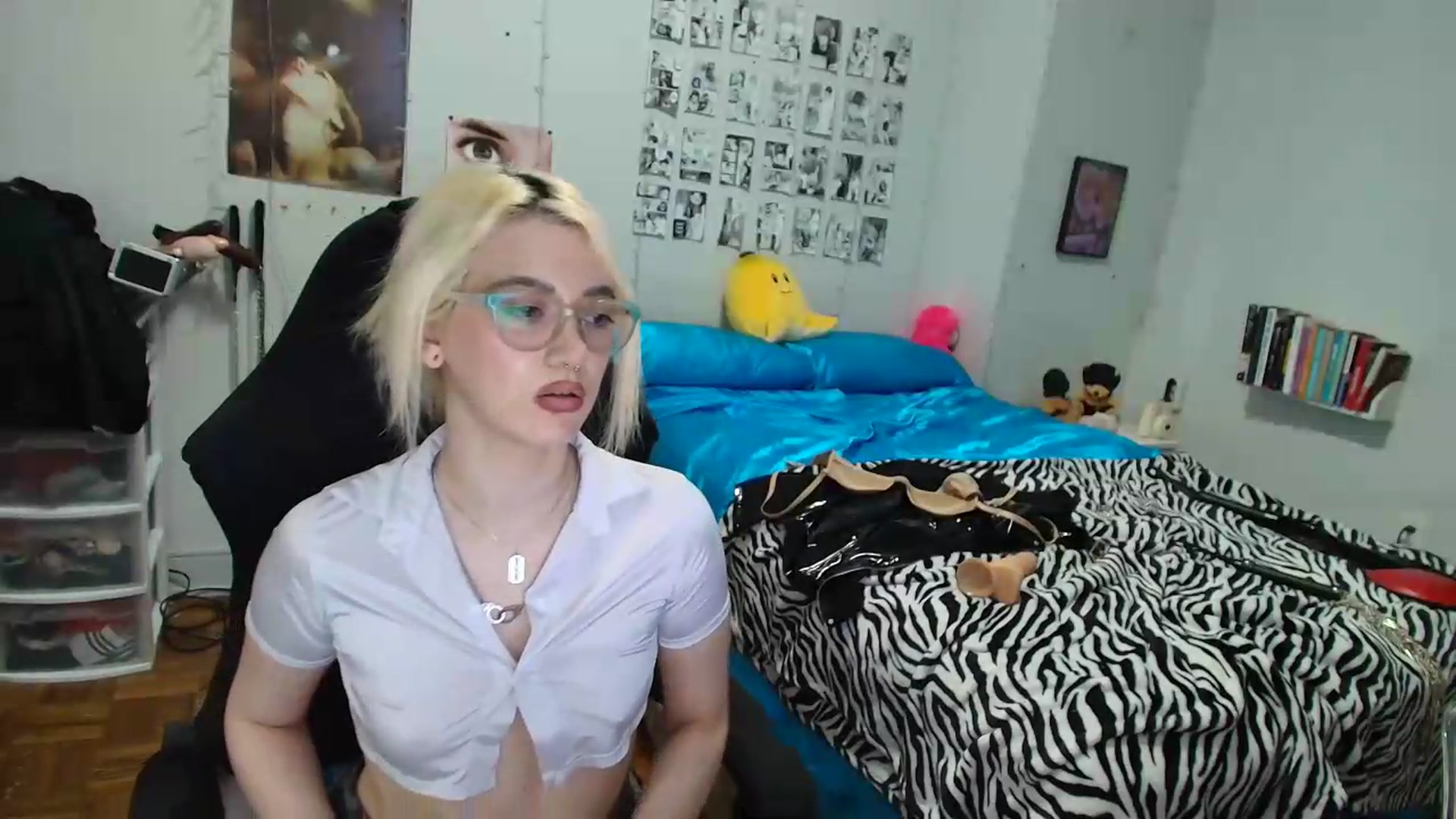 Gallery image thumbnail from AnnaTame's myfreecams stream on, 07/08/2026, 09:59 image 19 of 20