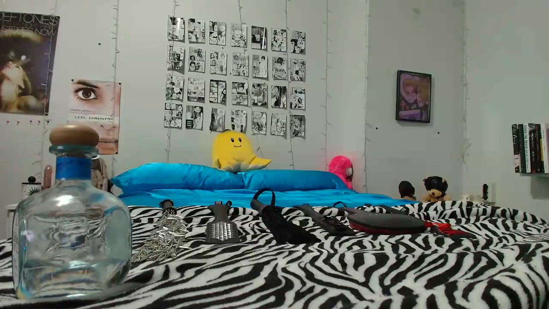 Gallery image thumbnail from AnnaTame's myfreecams stream on, 07/08/2026, 09:59 image 3 of 20