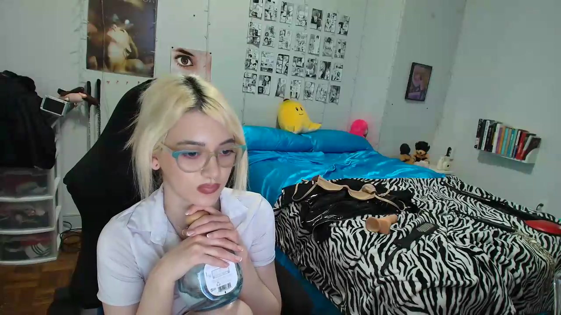 Gallery image thumbnail from AnnaTame's myfreecams stream on, 07/08/2026, 10:20 image 17 of 20