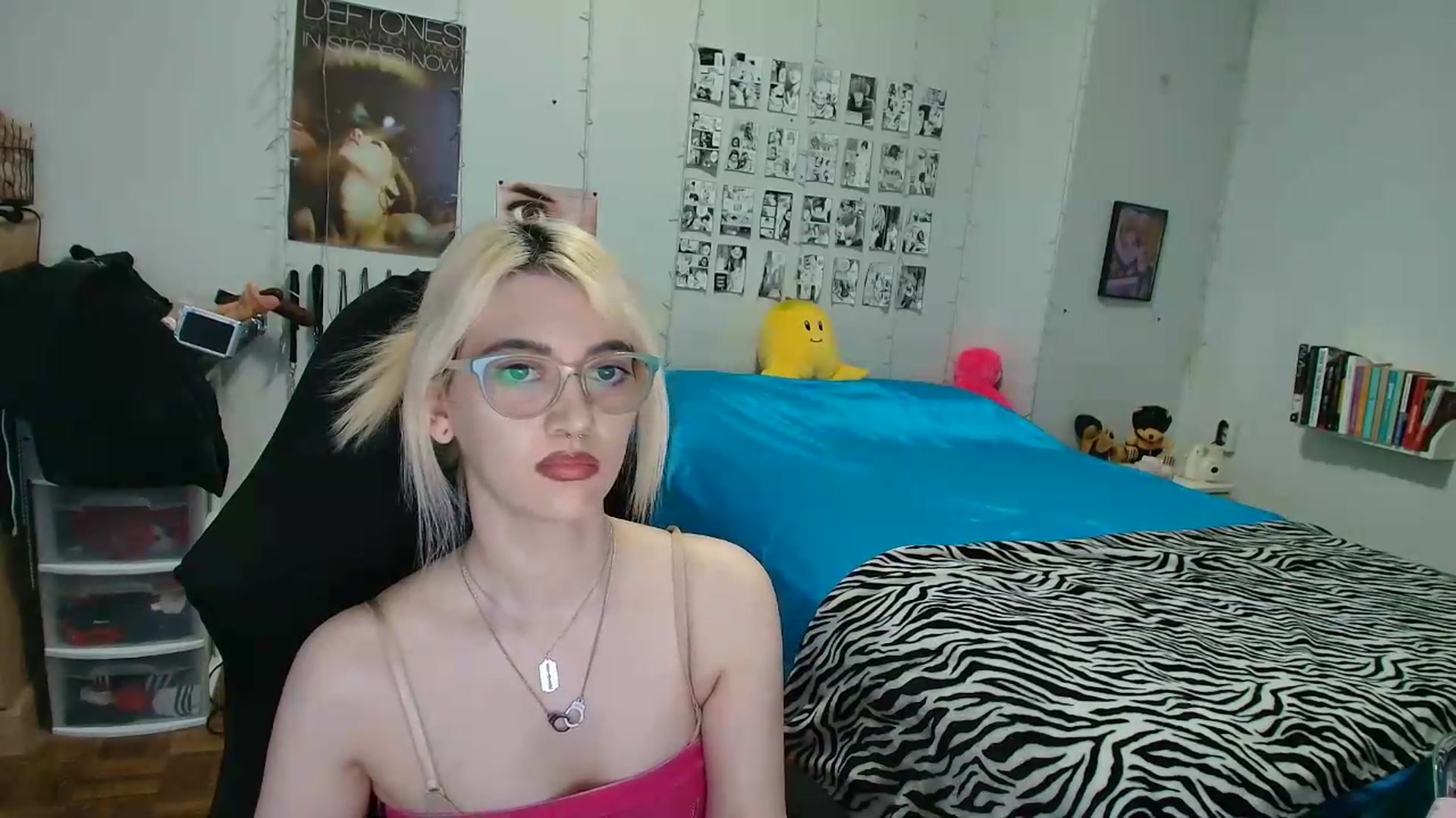 Gallery image thumbnail from AnnaTame's myfreecams stream on, 07/17/2026, 04:54 image 6 of 20
