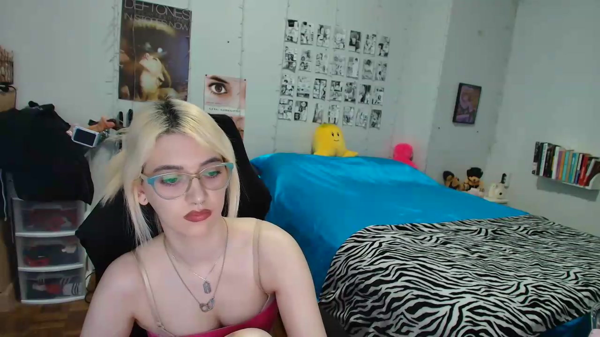Gallery image thumbnail from AnnaTame's myfreecams stream on, 07/17/2026, 04:54 image 11 of 20