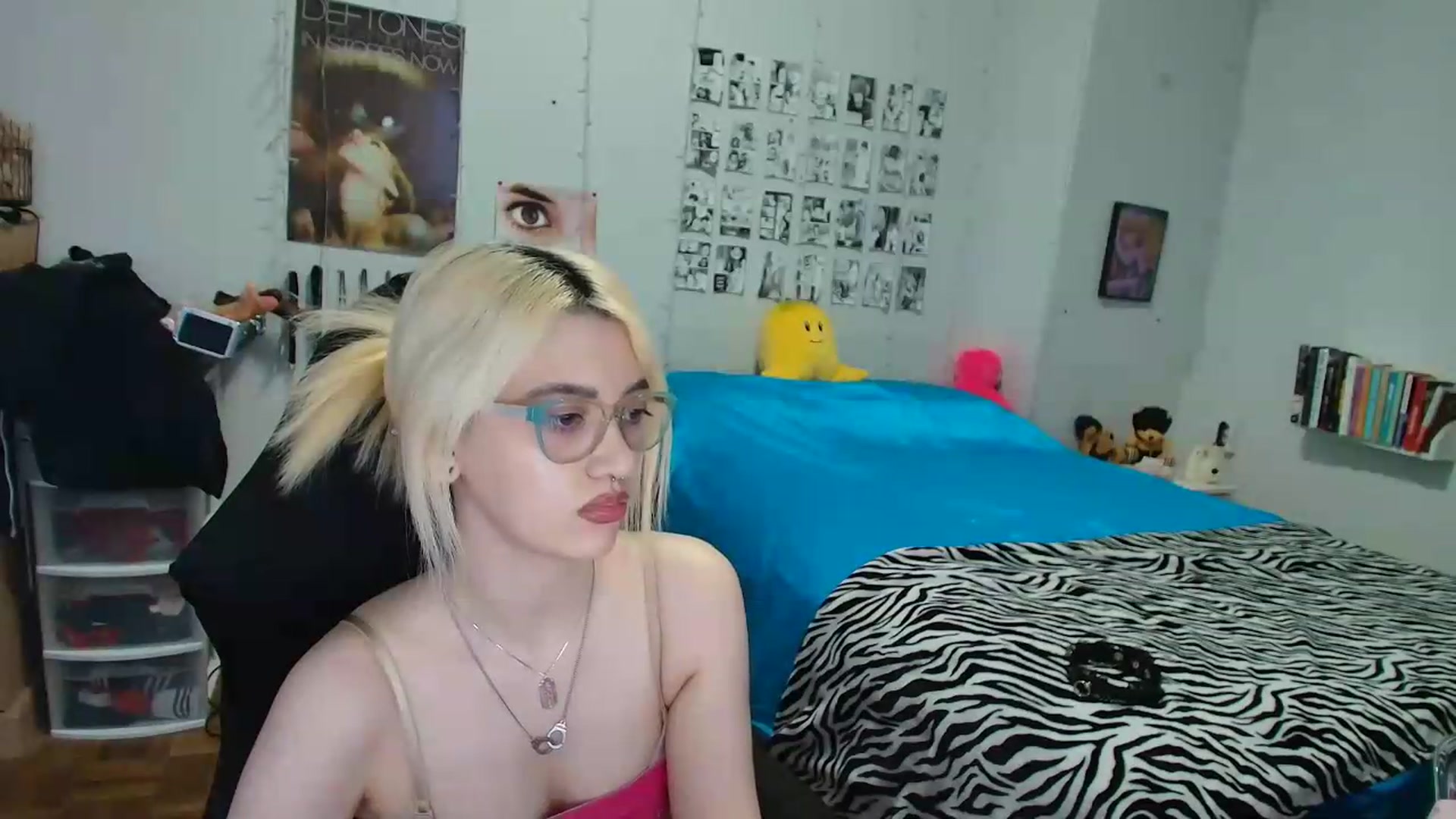 Gallery image thumbnail from AnnaTame's myfreecams stream on, 07/17/2026, 04:54 image 19 of 20