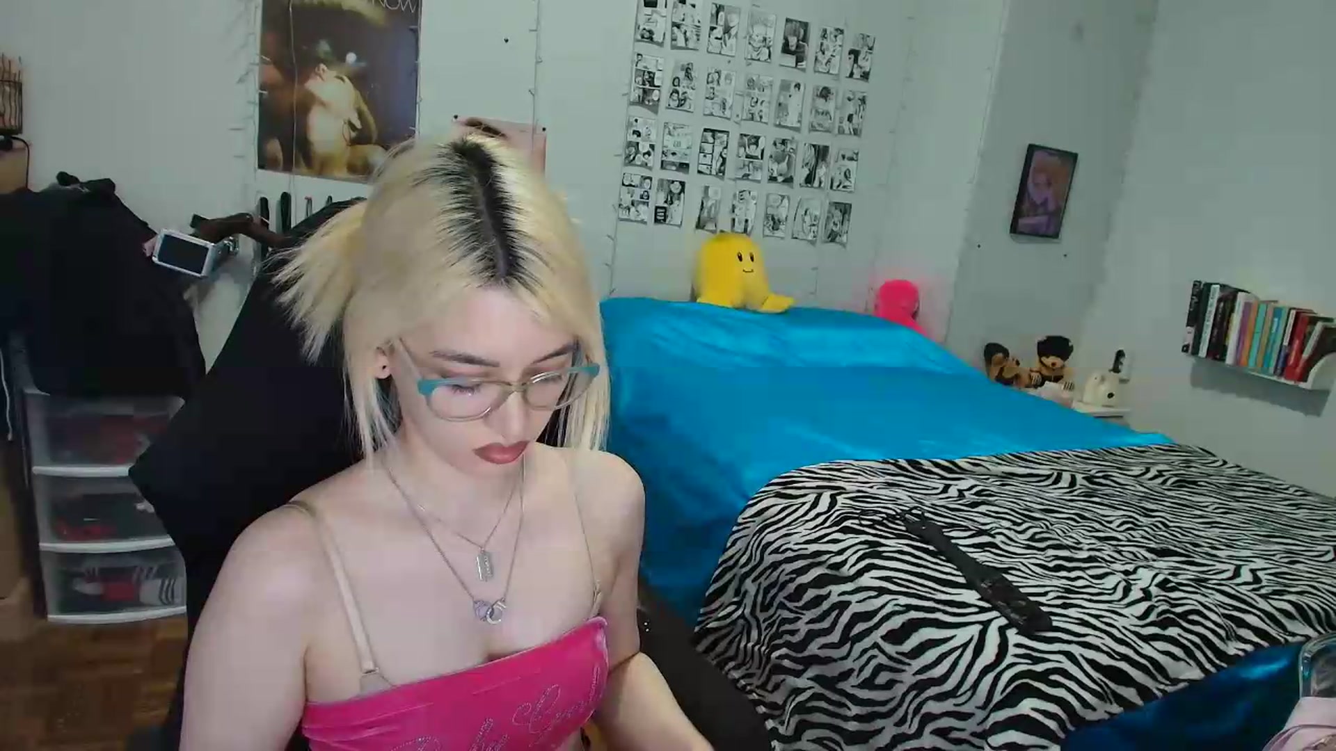 Gallery image thumbnail from AnnaTame's myfreecams stream on, 07/17/2026, 07:05 image 11 of 20
