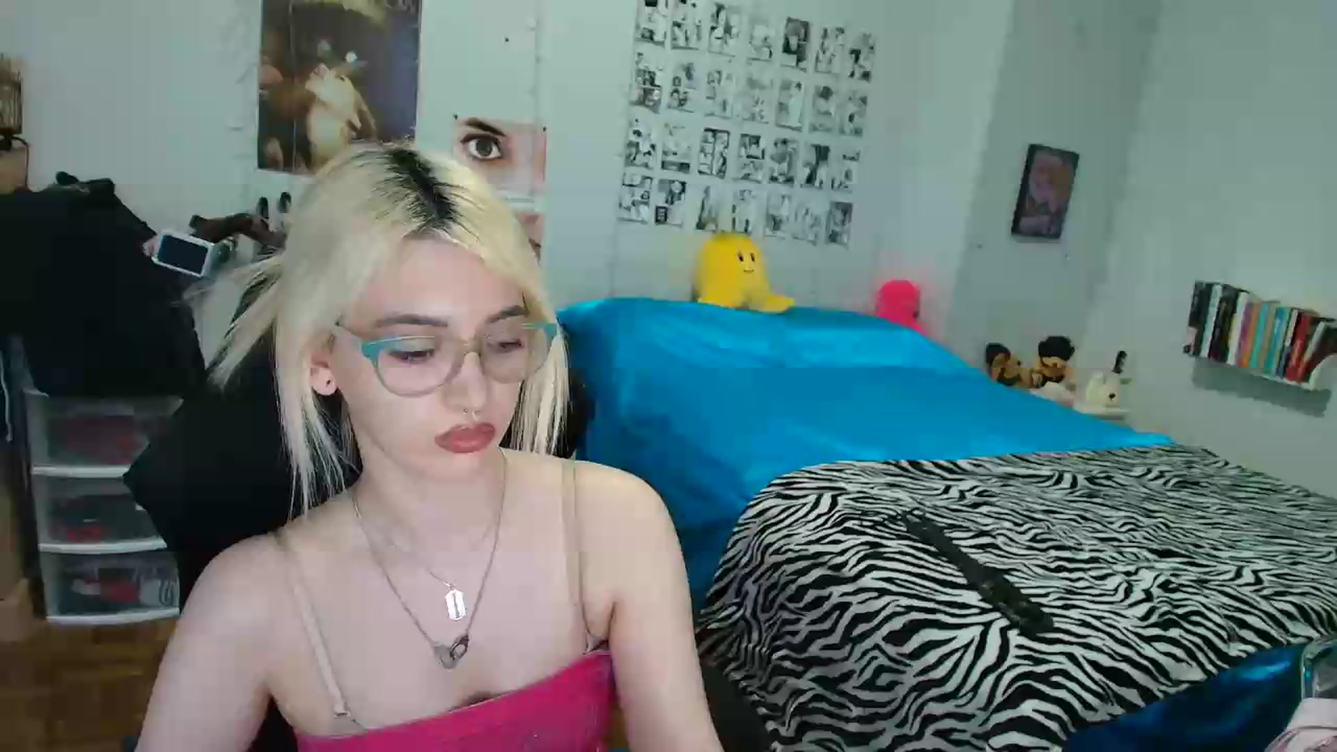Gallery image thumbnail from AnnaTame's myfreecams stream on, 07/17/2026, 07:05 image 1 of 20