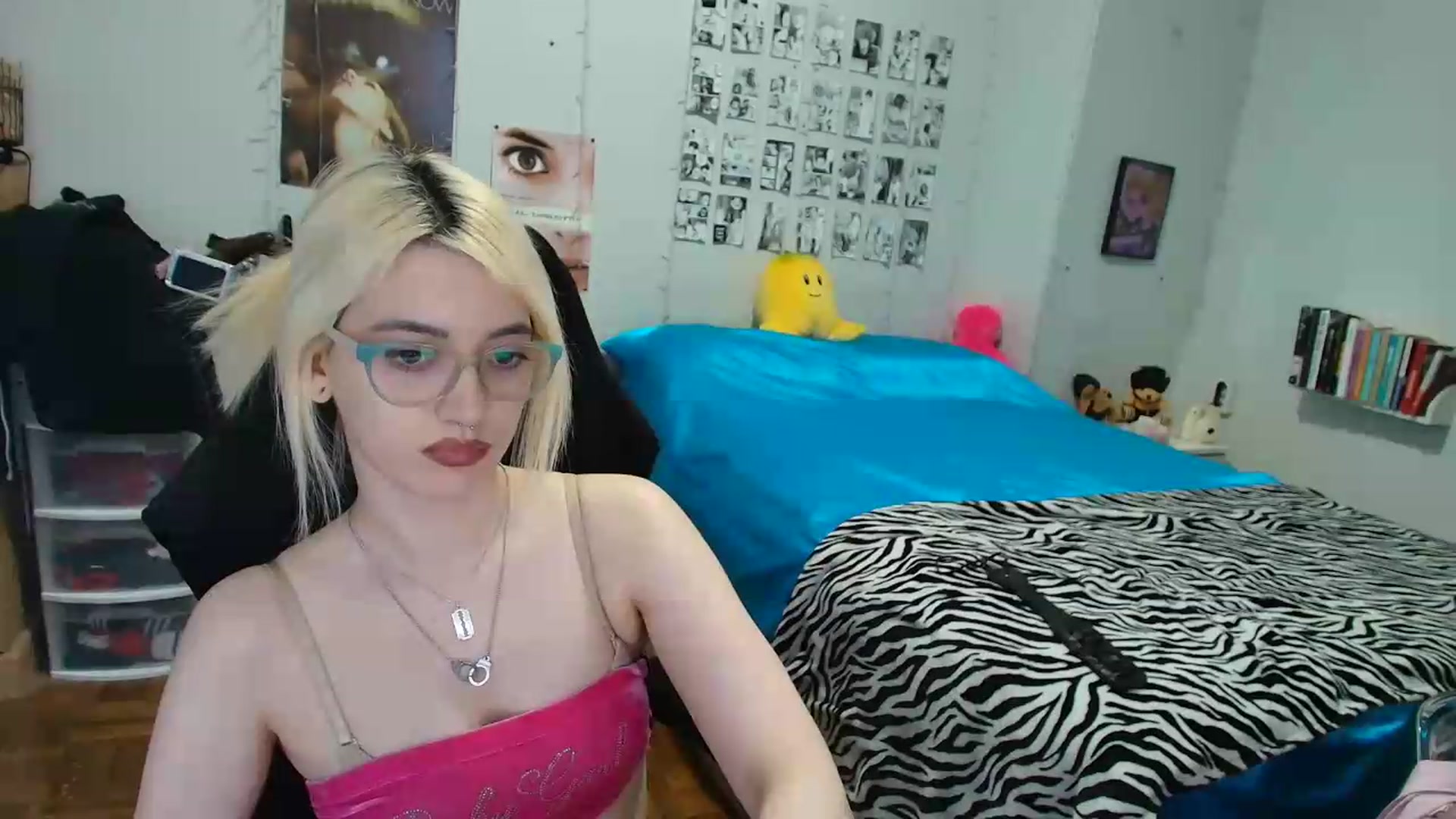 Gallery image thumbnail from AnnaTame's myfreecams stream on, 07/17/2026, 07:05 image 13 of 20