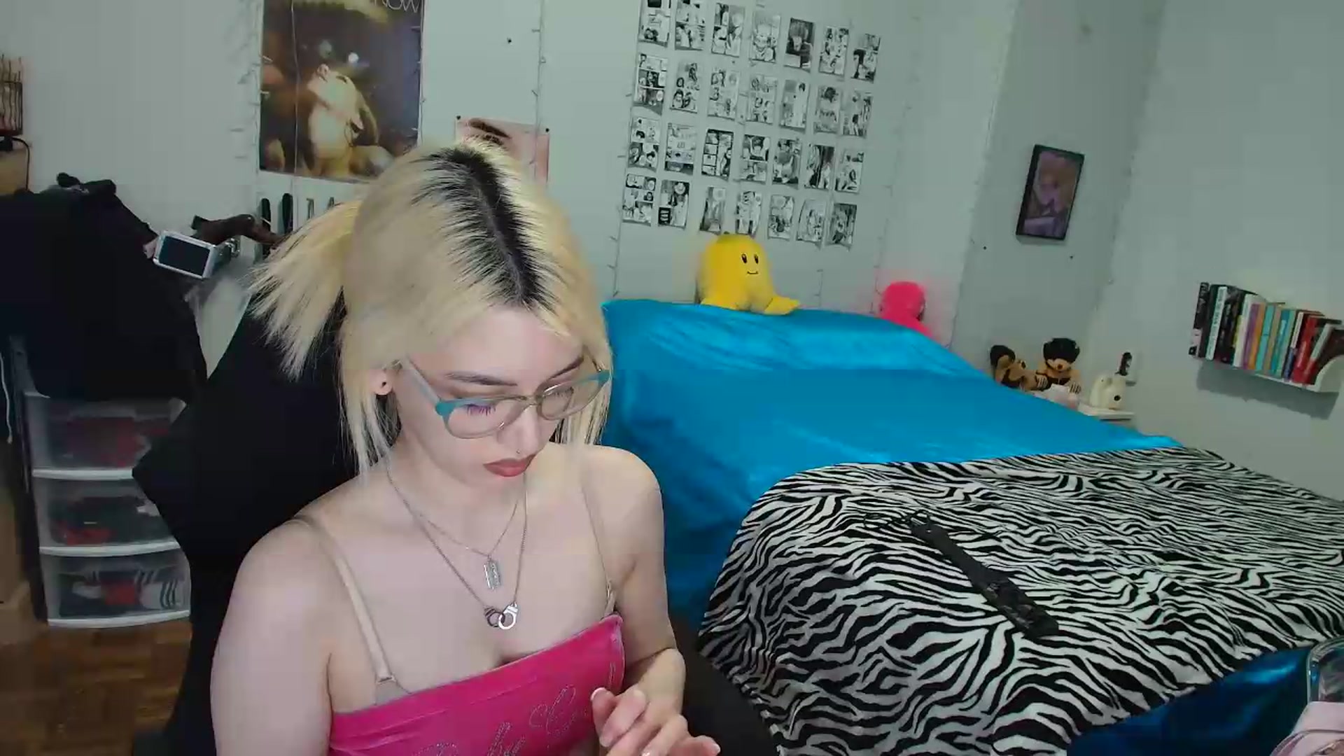 Gallery image thumbnail from AnnaTame's myfreecams stream on, 07/17/2026, 07:05 image 9 of 20