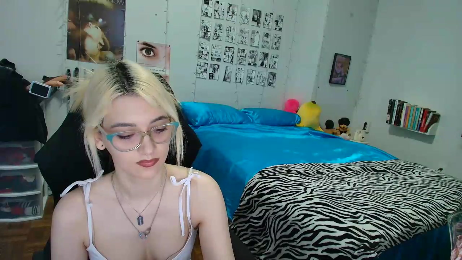 Gallery image thumbnail from AnnaTame's myfreecams stream on, 07/19/2026, 04:02 image 20 of 20