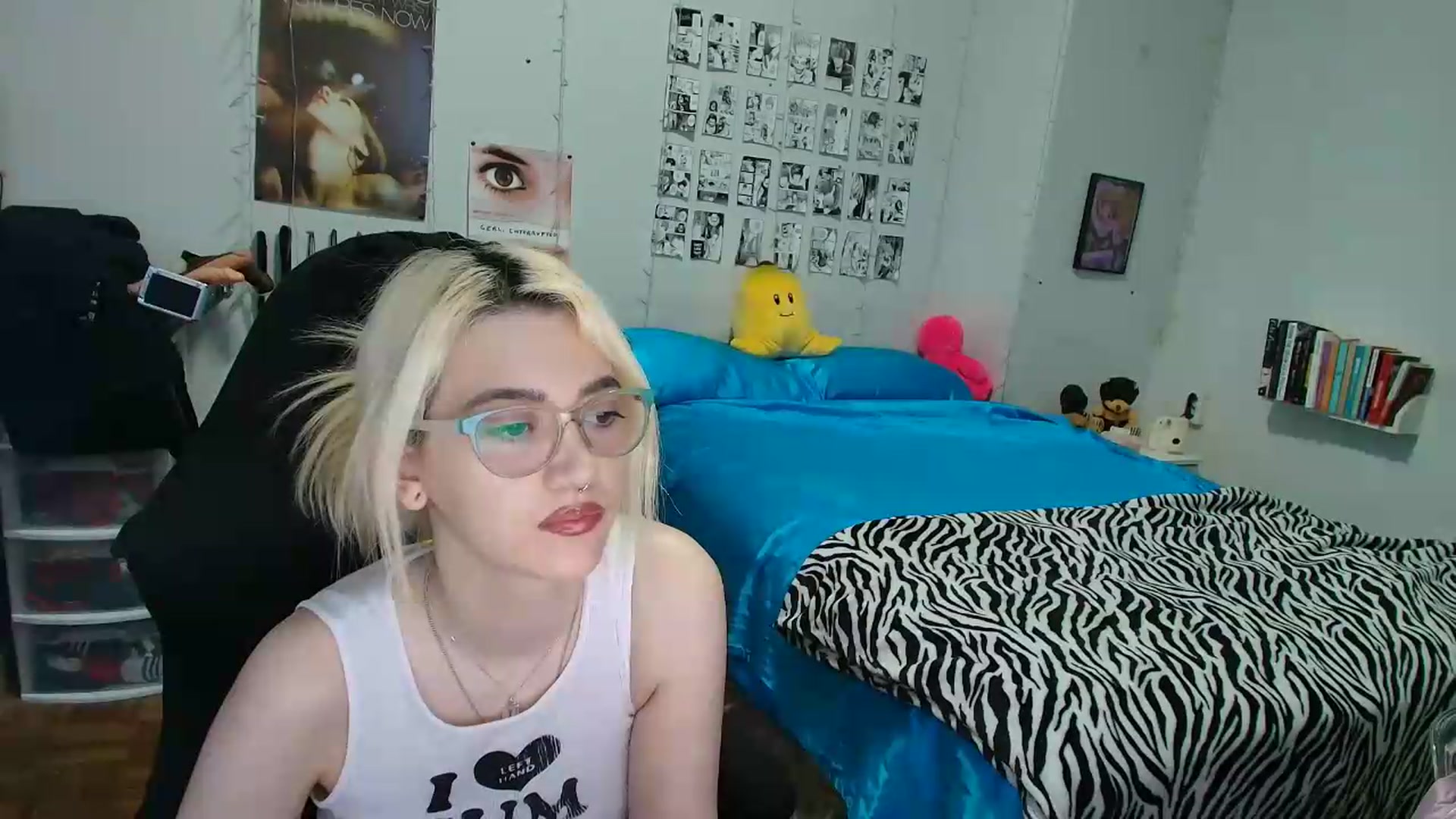 Gallery image thumbnail from AnnaTame's myfreecams stream on, 07/21/2026, 04:00 image 9 of 20