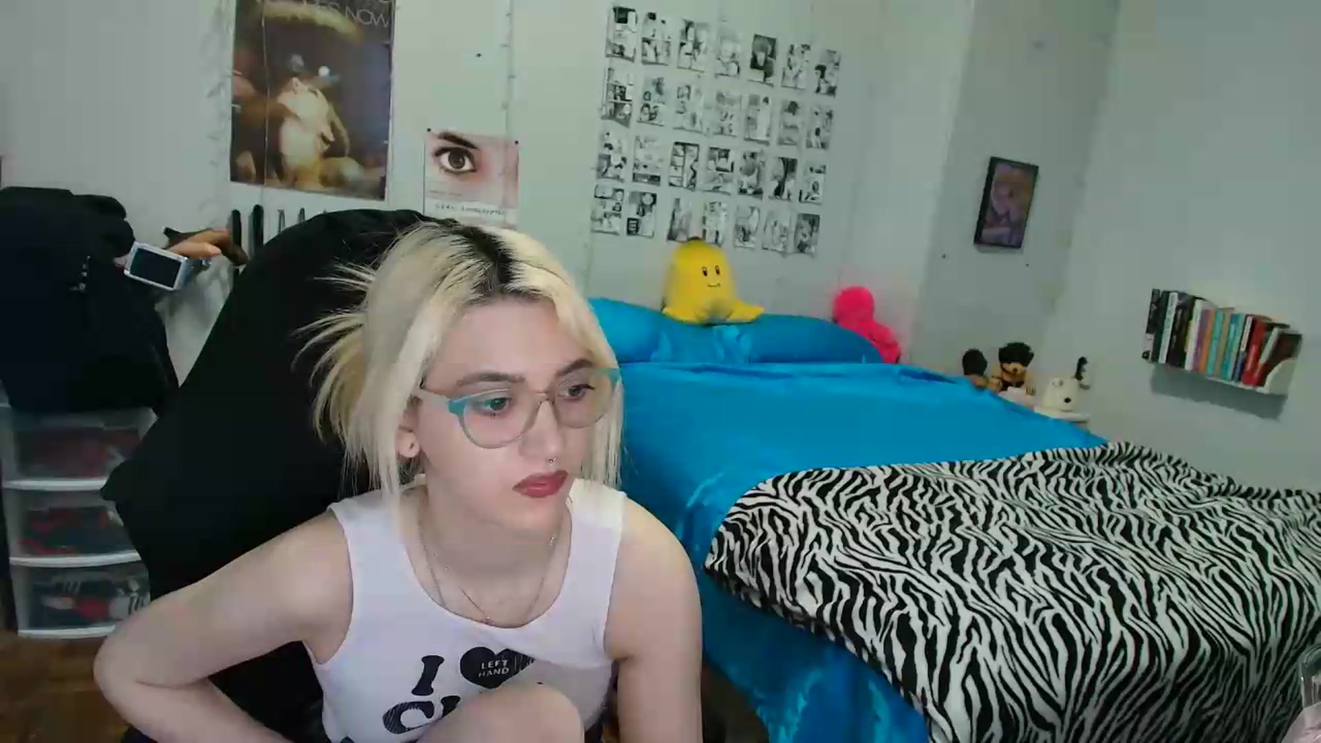 Gallery image thumbnail from AnnaTame's myfreecams stream on, 07/21/2026, 04:00 image 11 of 20