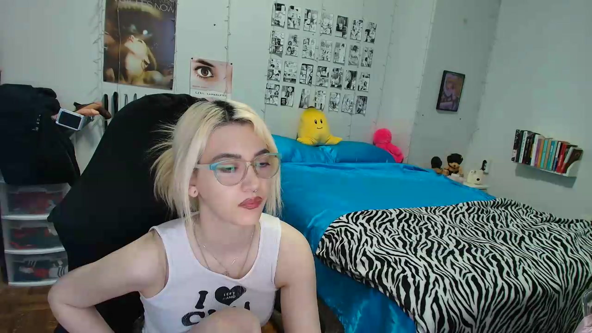 Gallery image thumbnail from AnnaTame's myfreecams stream on, 07/21/2026, 04:00 image 20 of 20