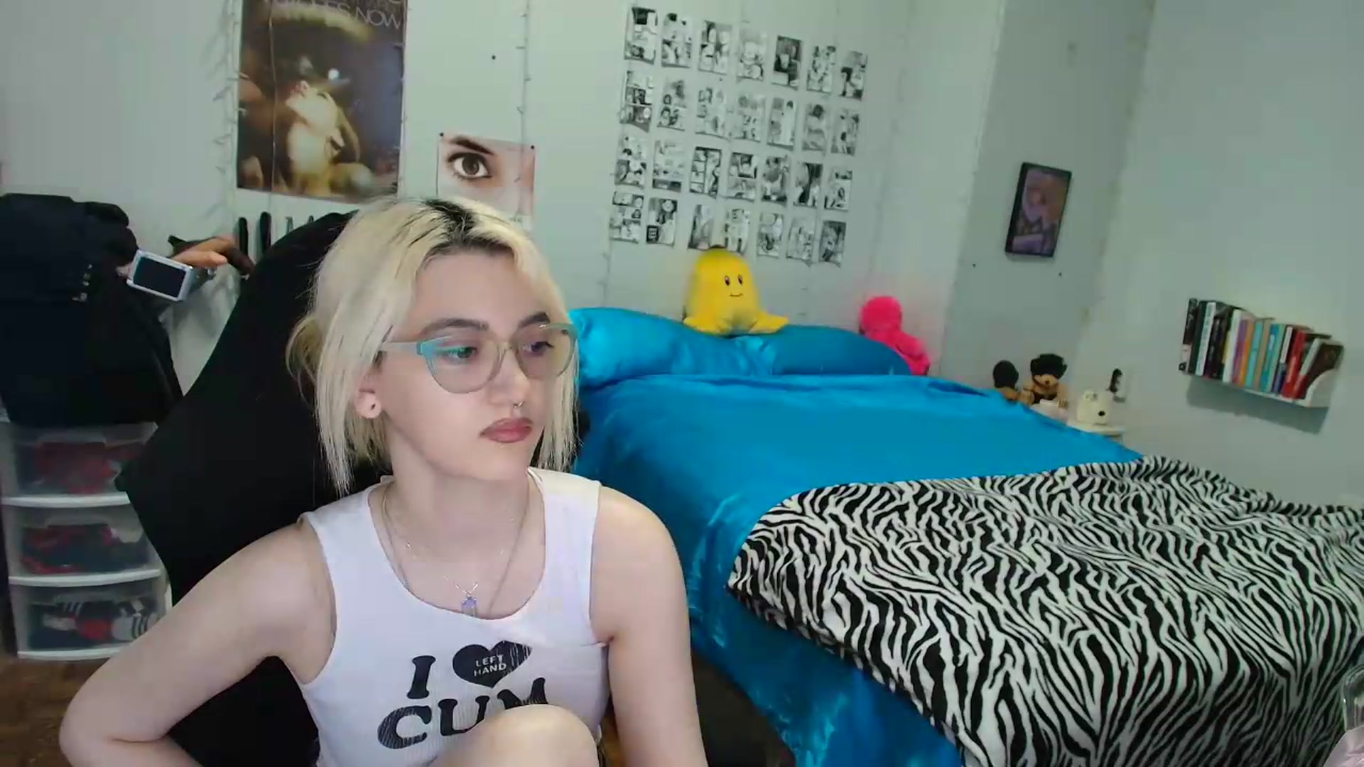 Gallery image thumbnail from AnnaTame's myfreecams stream on, 07/21/2026, 05:09 image 11 of 20