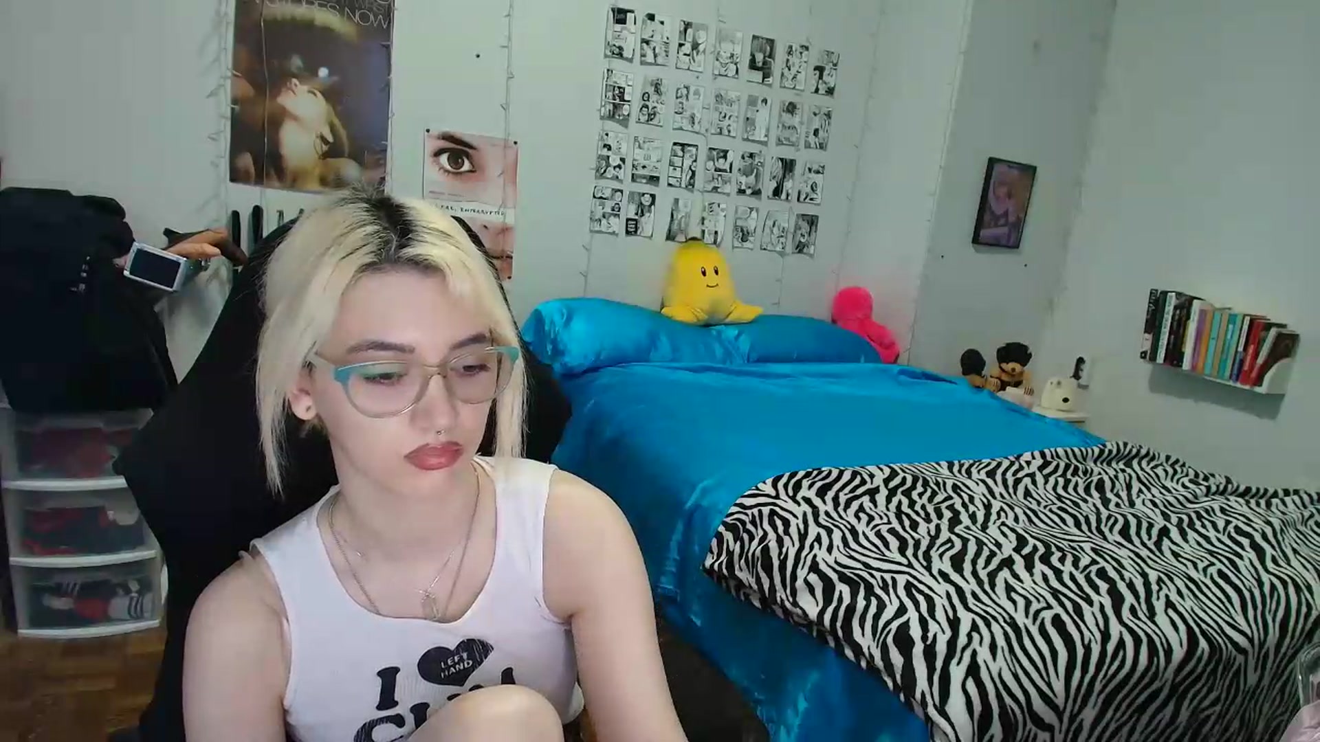 Gallery image thumbnail from AnnaTame's myfreecams stream on, 07/21/2026, 05:09 image 9 of 20