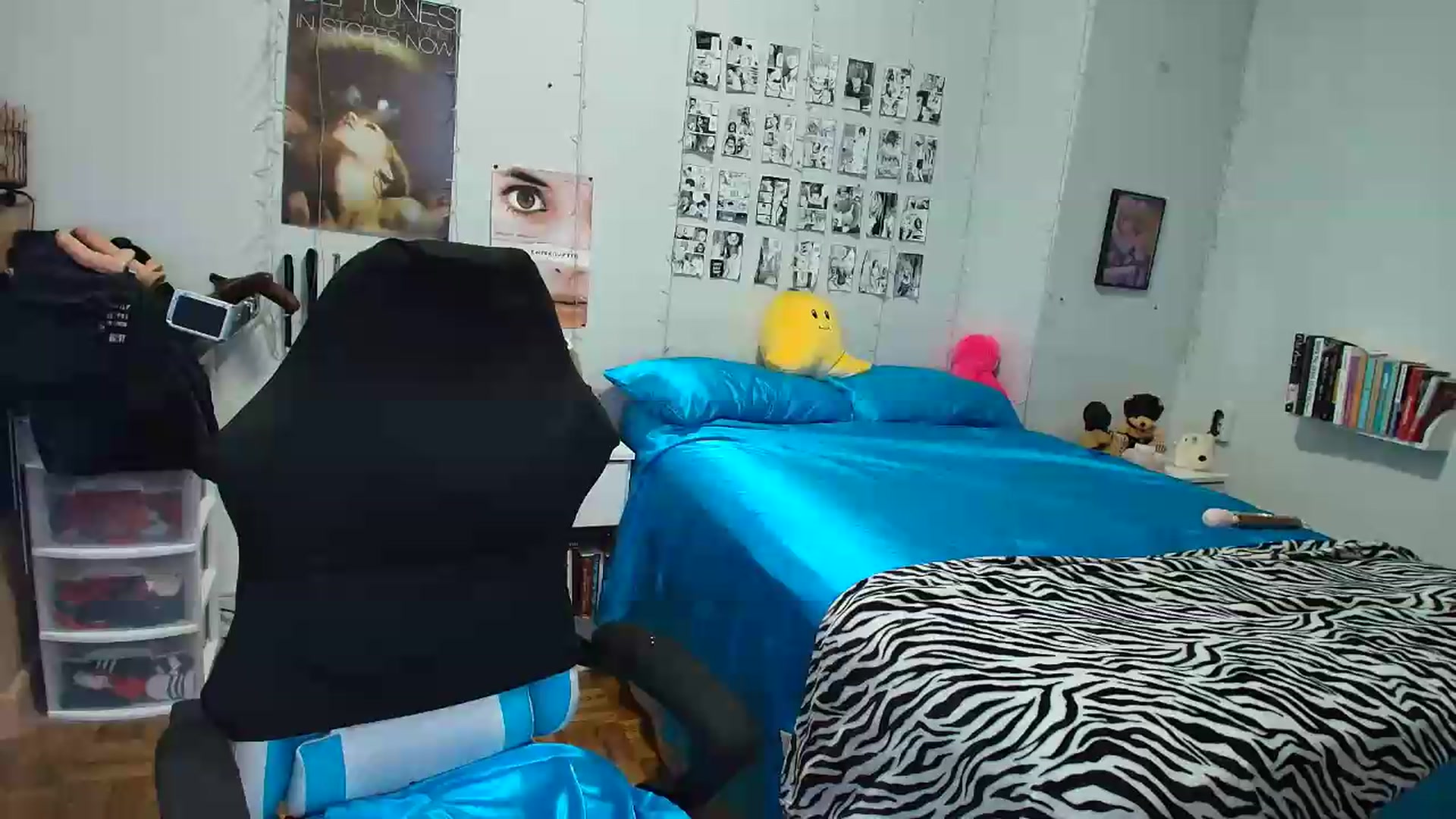 Gallery image thumbnail from AnnaTame's myfreecams stream on, 07/22/2026, 04:50 image 1 of 20