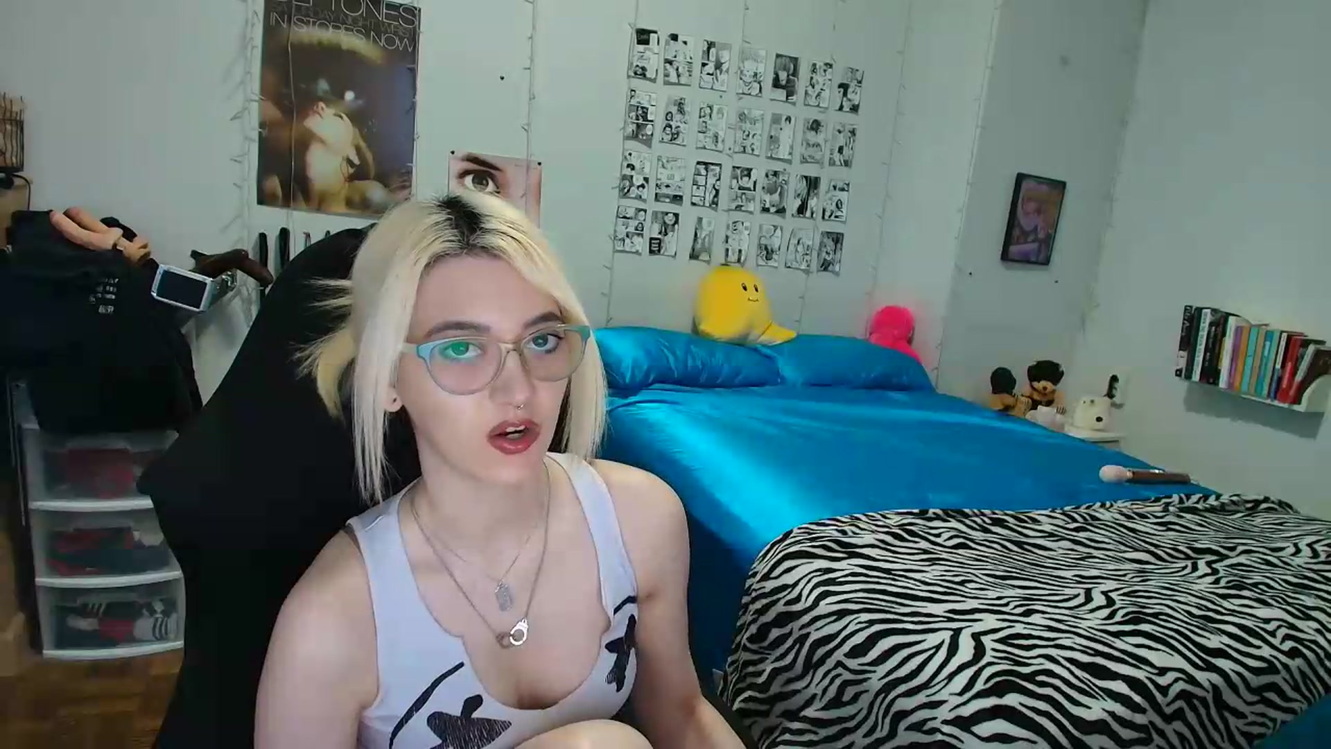 Gallery image thumbnail from AnnaTame's myfreecams stream on, 07/22/2026, 04:50 image 4 of 20