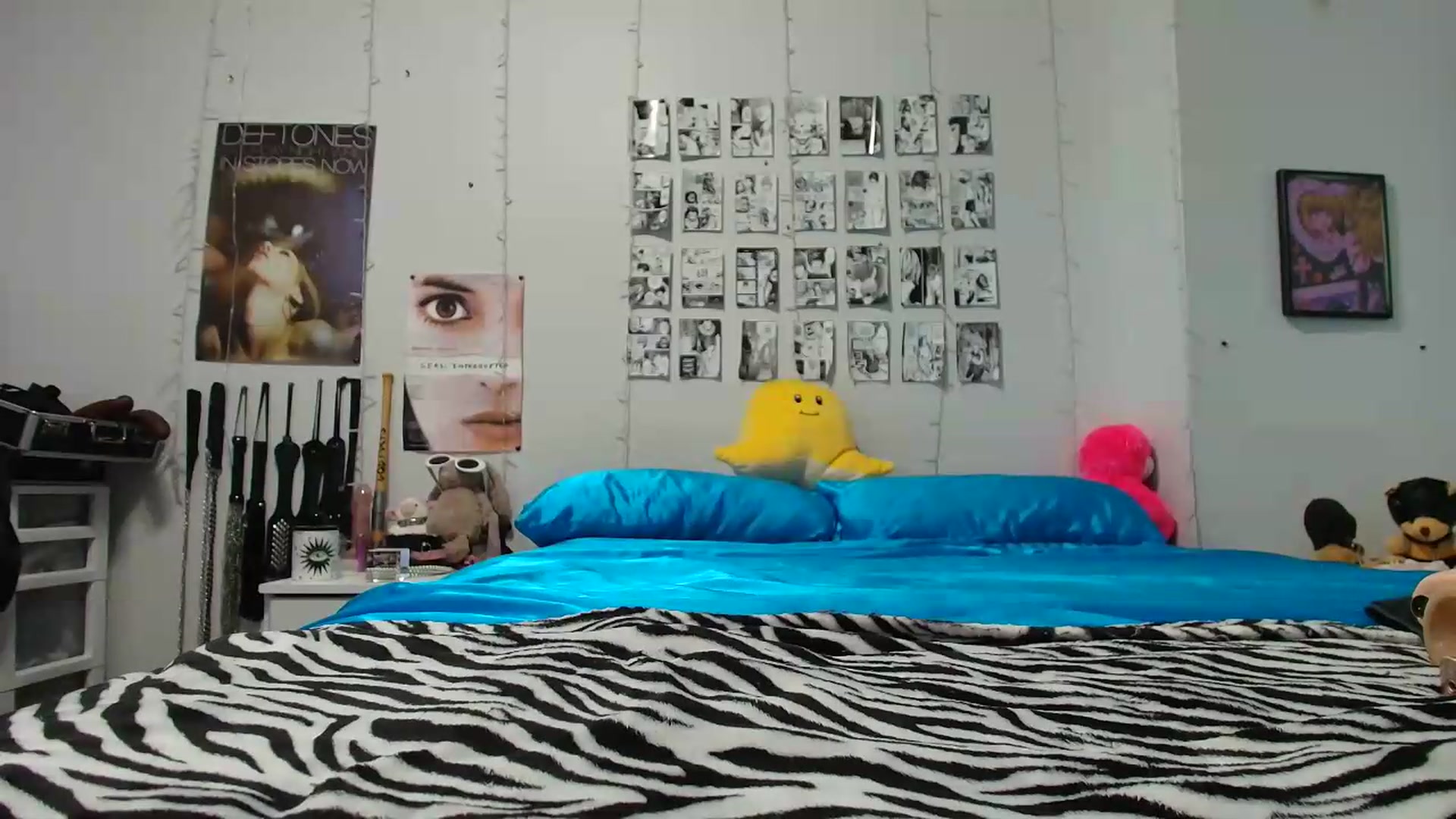 Gallery image thumbnail from AnnaTame's myfreecams stream on, 07/22/2026, 04:50 image 19 of 20