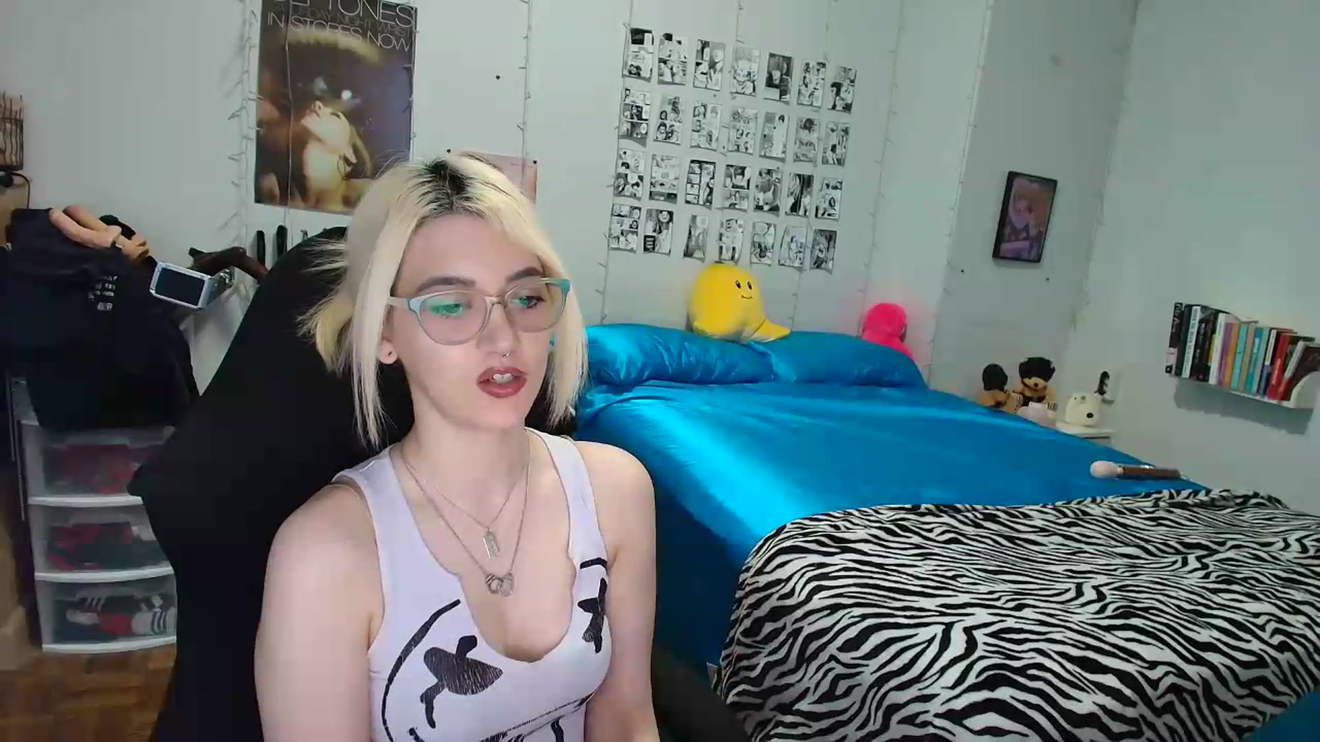 Gallery image thumbnail from AnnaTame's myfreecams stream on, 07/22/2026, 04:50 image 6 of 20
