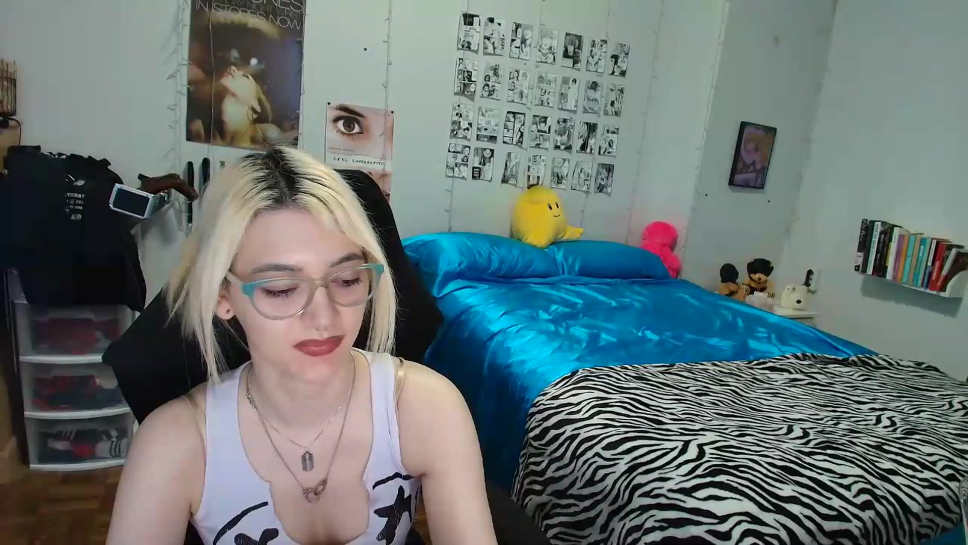 Gallery image thumbnail from AnnaTame's myfreecams stream on, 07/22/2026, 07:14 image 9 of 20
