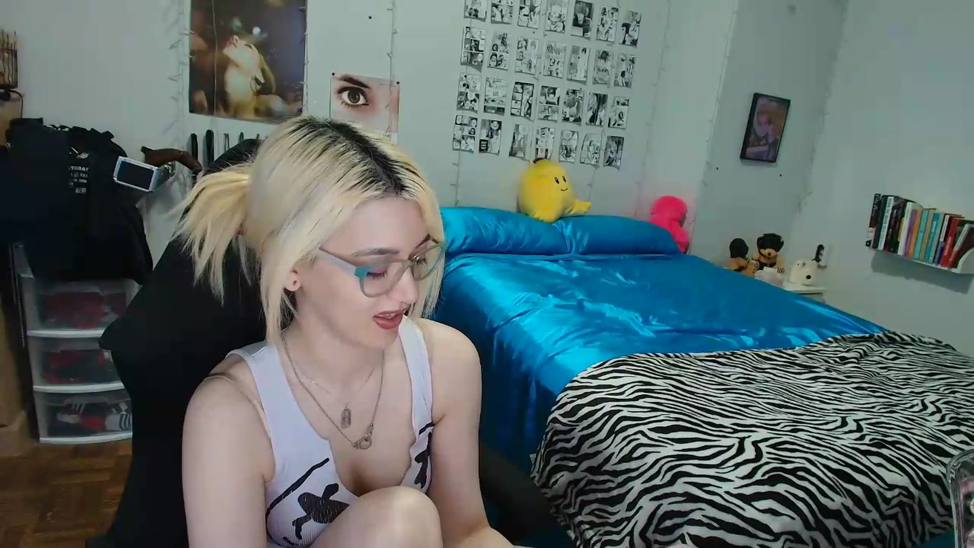 Gallery image thumbnail from AnnaTame's myfreecams stream on, 07/22/2026, 07:14 image 18 of 20