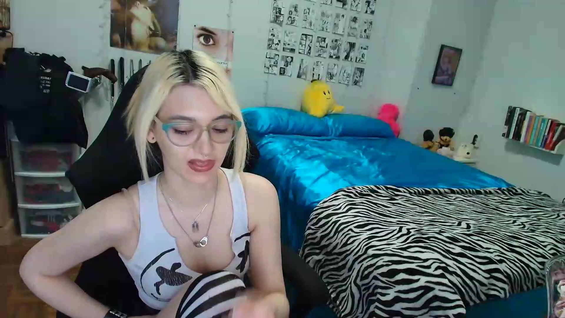 Gallery image thumbnail from AnnaTame's myfreecams stream on, 07/22/2026, 07:57 image 20 of 20