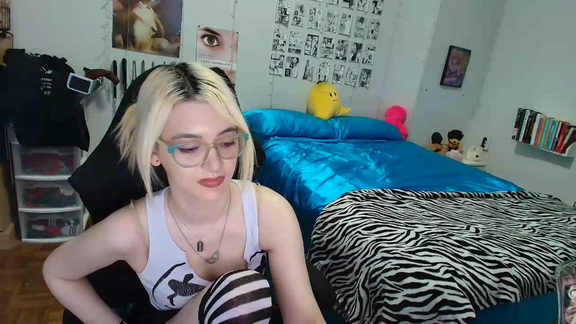 Gallery image thumbnail from AnnaTame's myfreecams stream on, 07/22/2026, 07:57 image 11 of 20