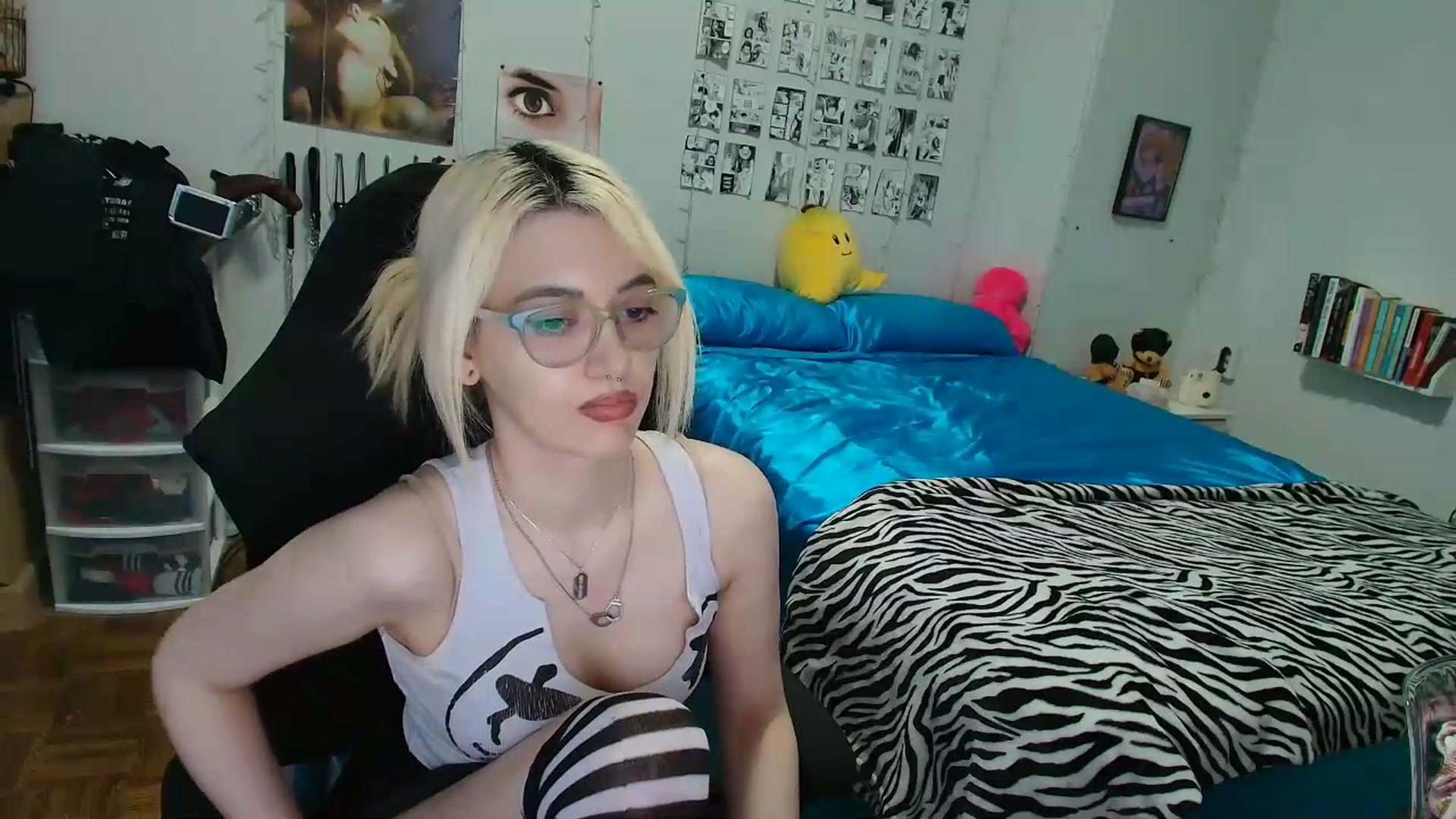 Gallery image thumbnail from AnnaTame's myfreecams stream on, 07/22/2026, 07:57 image 10 of 20