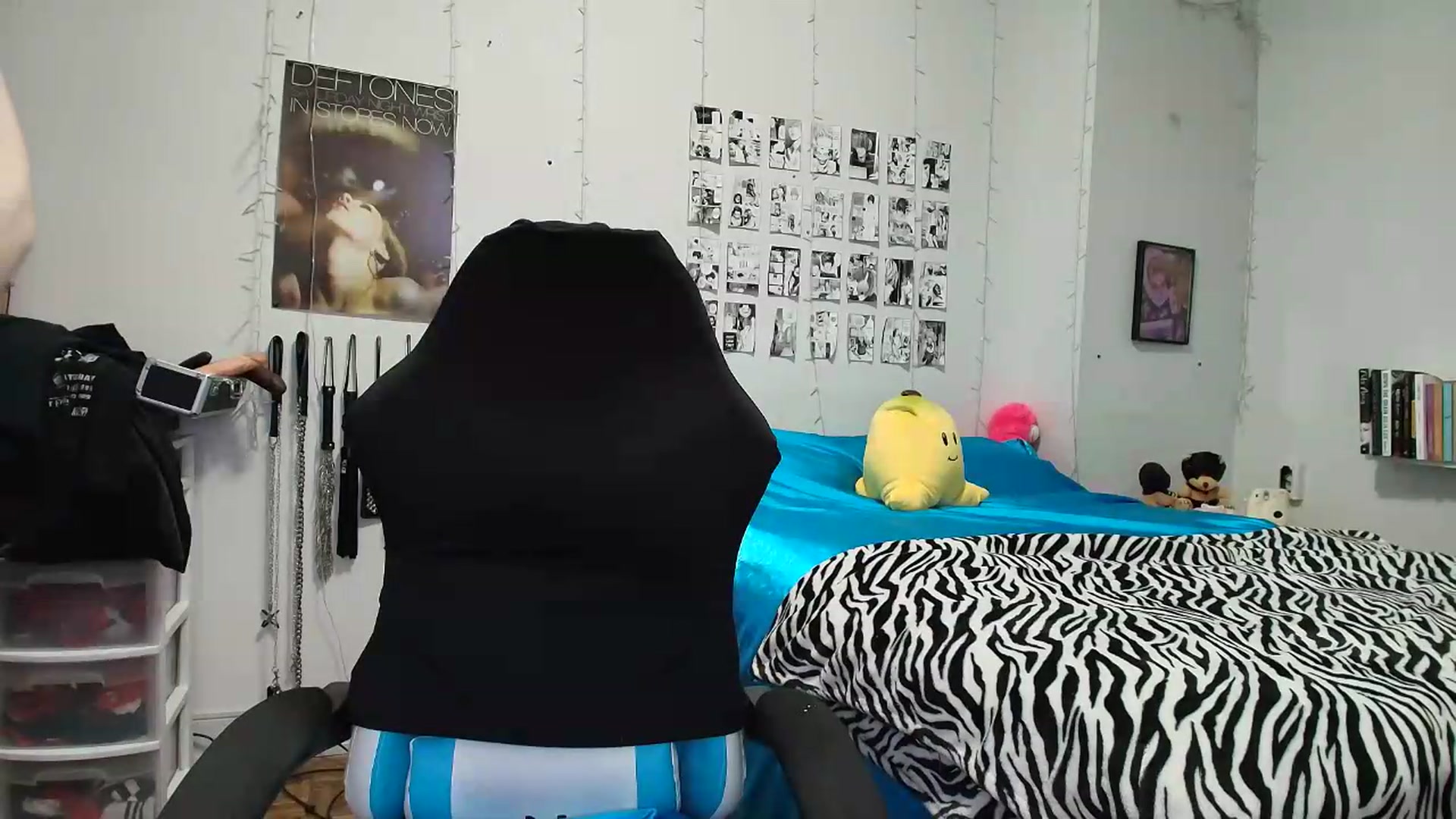 Gallery image thumbnail from AnnaTame's myfreecams stream on, 07/23/2026, 04:21 image 16 of 20