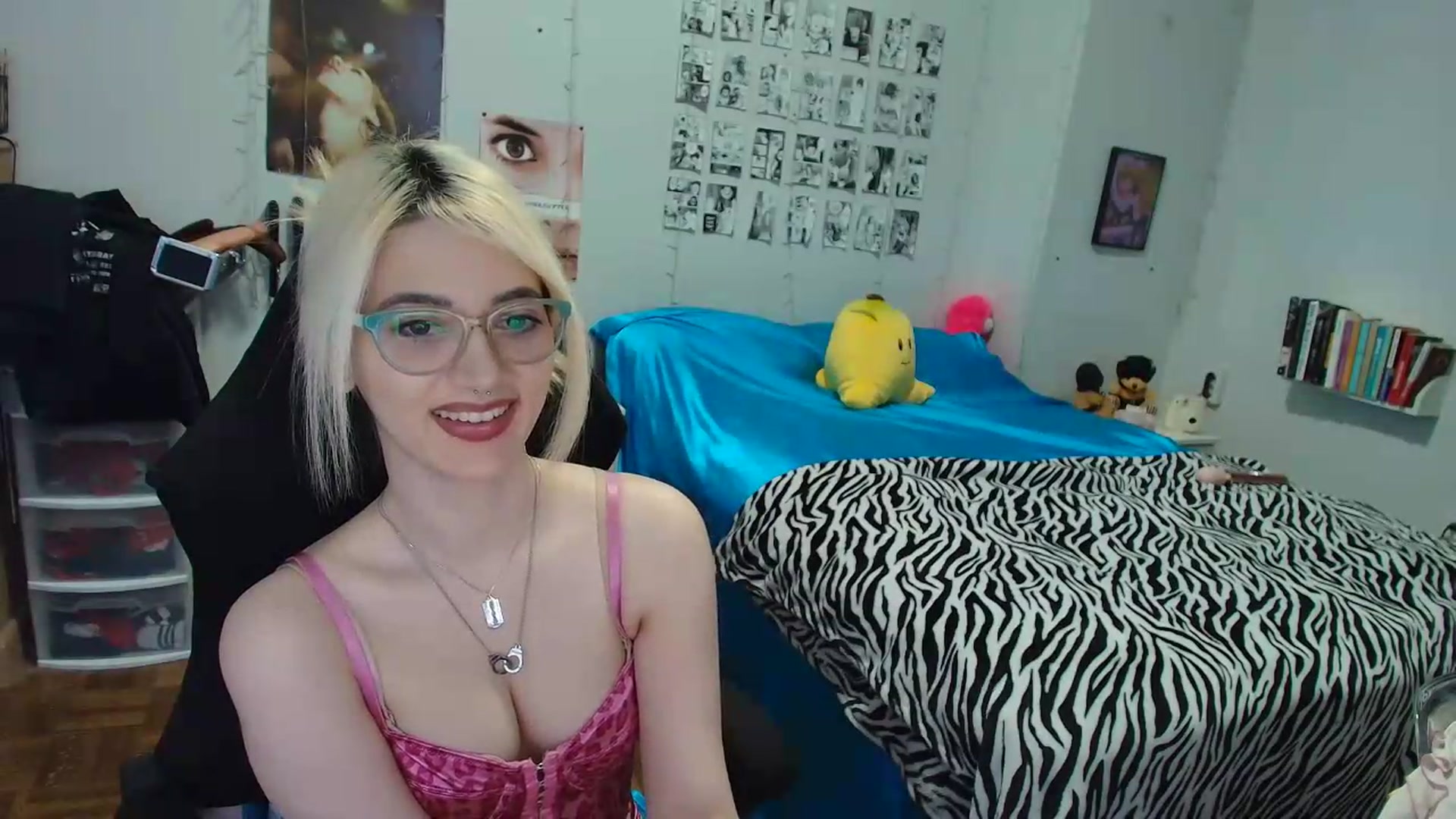 Gallery image thumbnail from AnnaTame's myfreecams stream on, 07/23/2026, 04:21 image 6 of 20