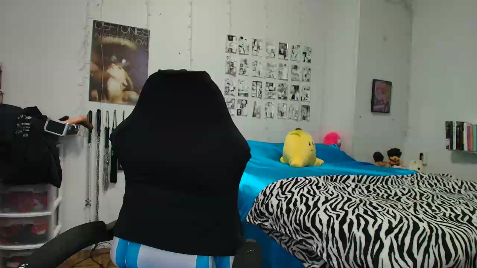 Gallery image thumbnail from AnnaTame's myfreecams stream on, 07/23/2026, 04:21 image 12 of 20