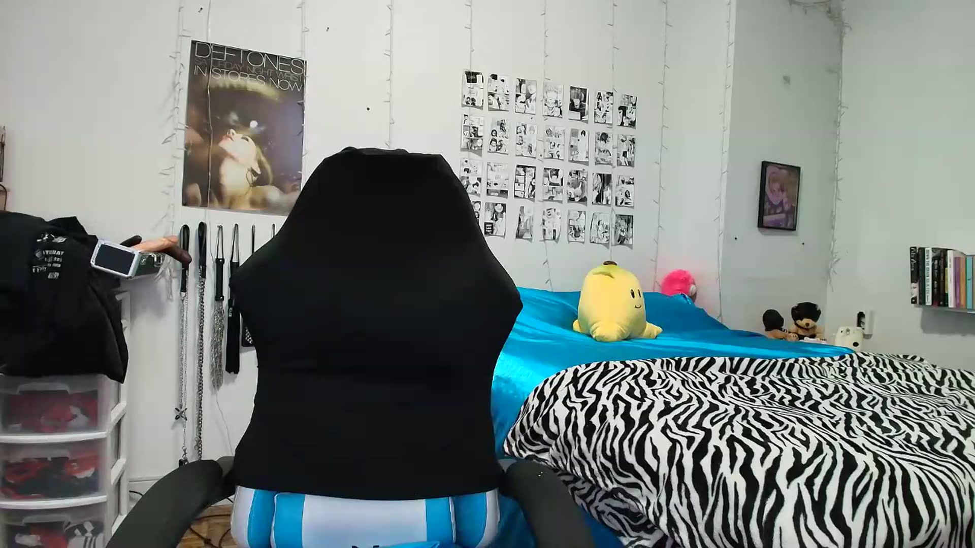 Gallery image thumbnail from AnnaTame's myfreecams stream on, 07/23/2026, 04:21 image 15 of 20