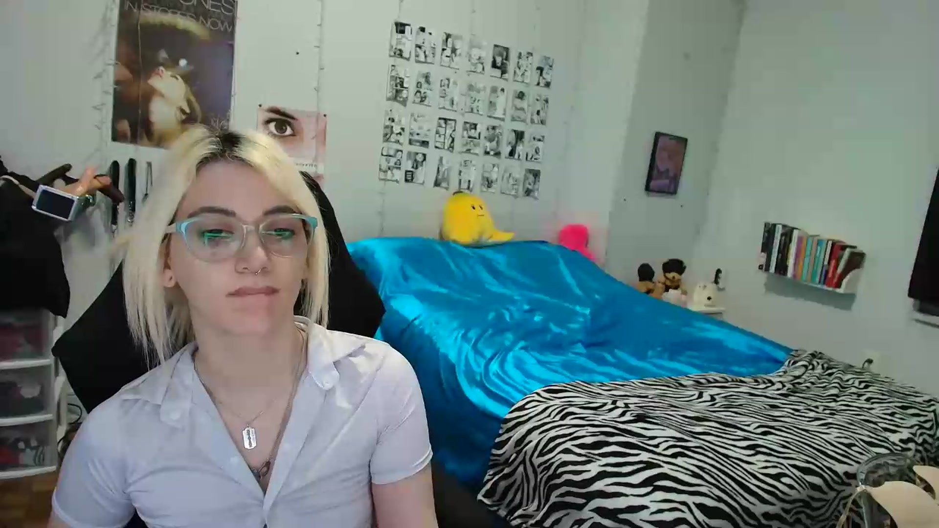Gallery image thumbnail from AnnaTame's myfreecams stream on, 07/24/2026, 09:45 image 12 of 20