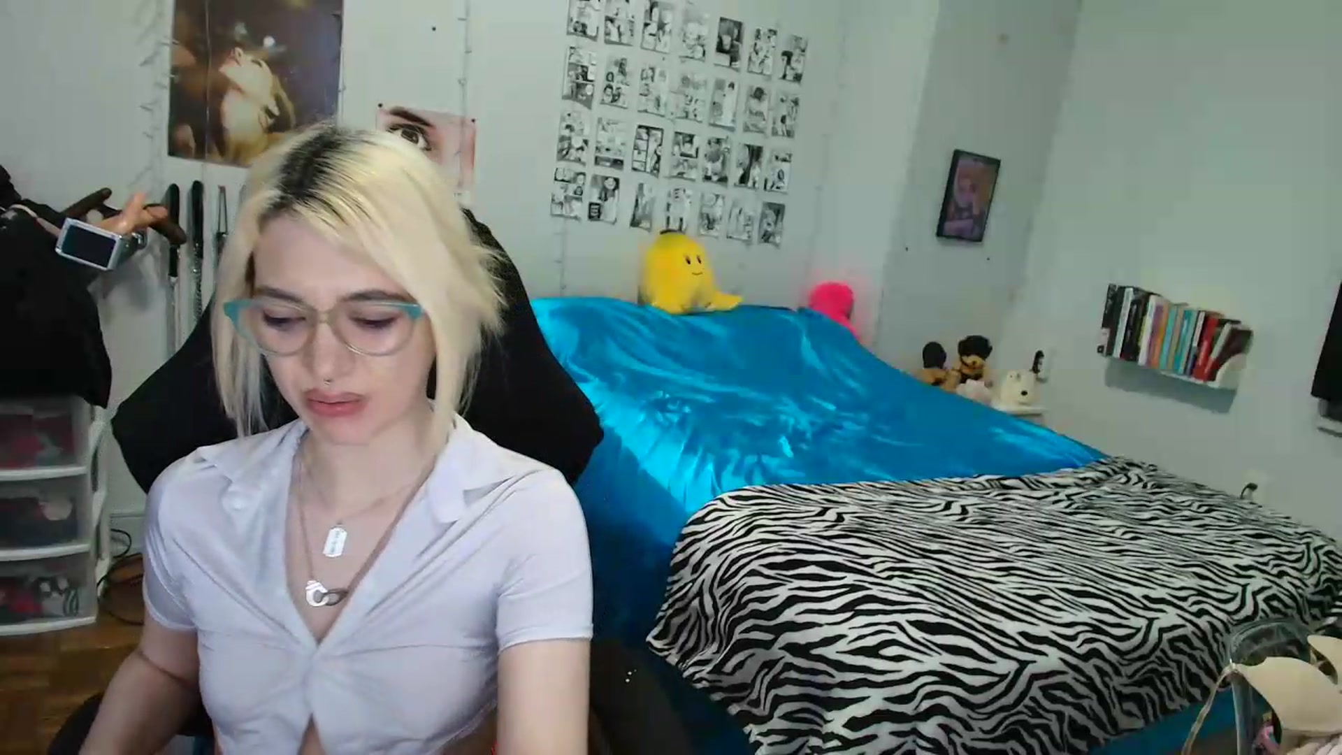 Gallery image thumbnail from AnnaTame's myfreecams stream on, 07/24/2026, 09:45 image 10 of 20