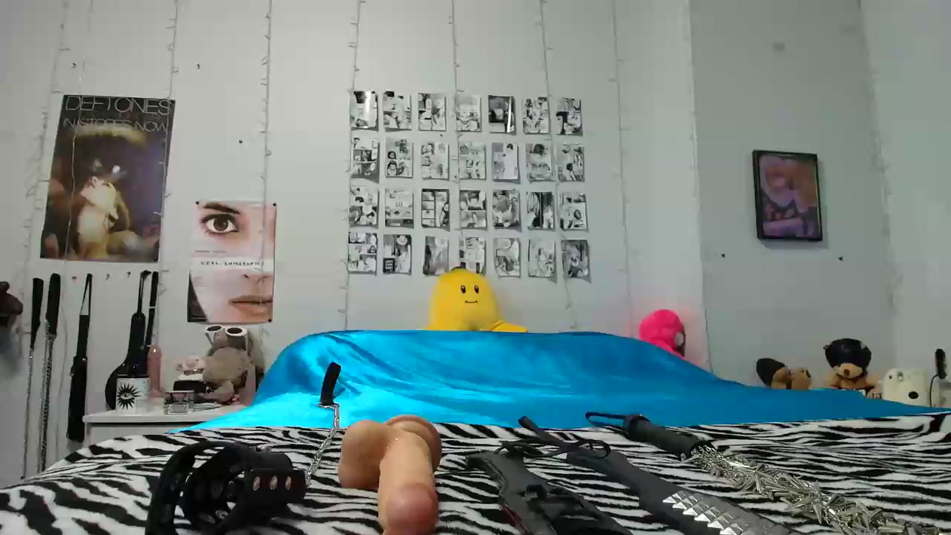 Gallery image thumbnail from AnnaTame's myfreecams stream on, 07/27/2026, 03:49 image 5 of 20